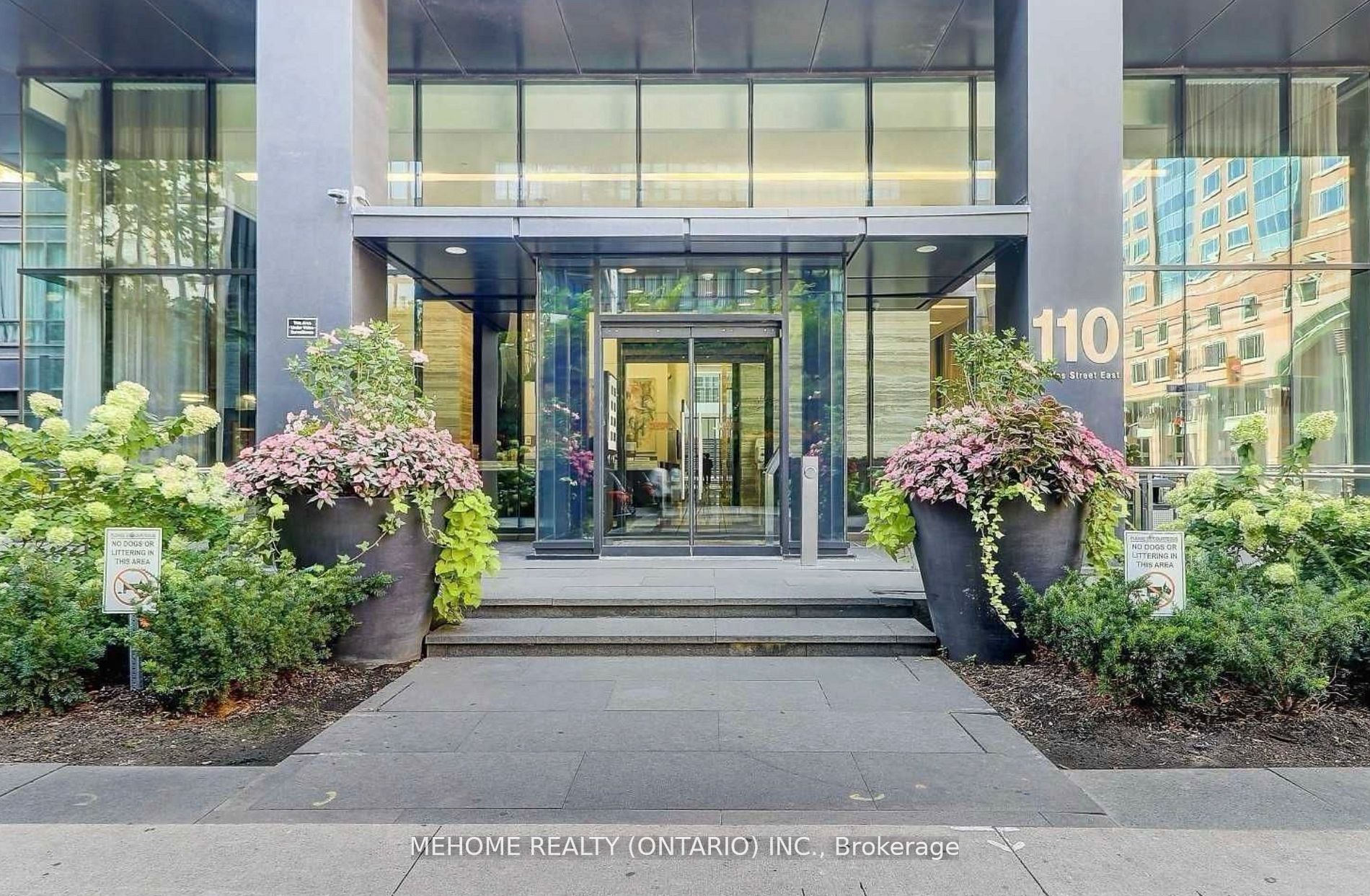 110 Charles Street E 2103 Property Photo 1