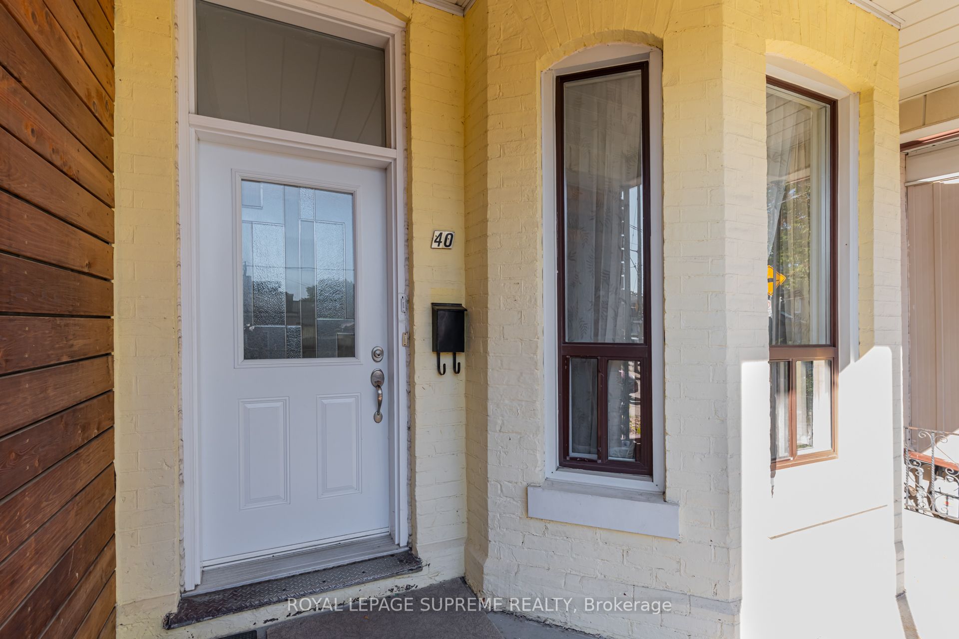 40 Gordon Street 2 Property Photo 4