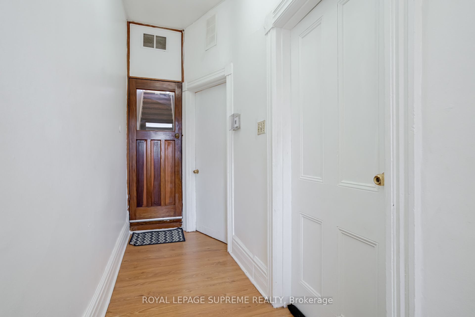 40 Gordon Street 2 Property Photo 5