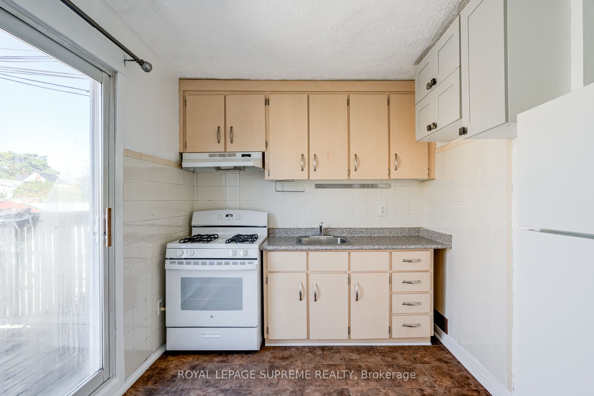 40 Gordon Street 2 Property Photo 15