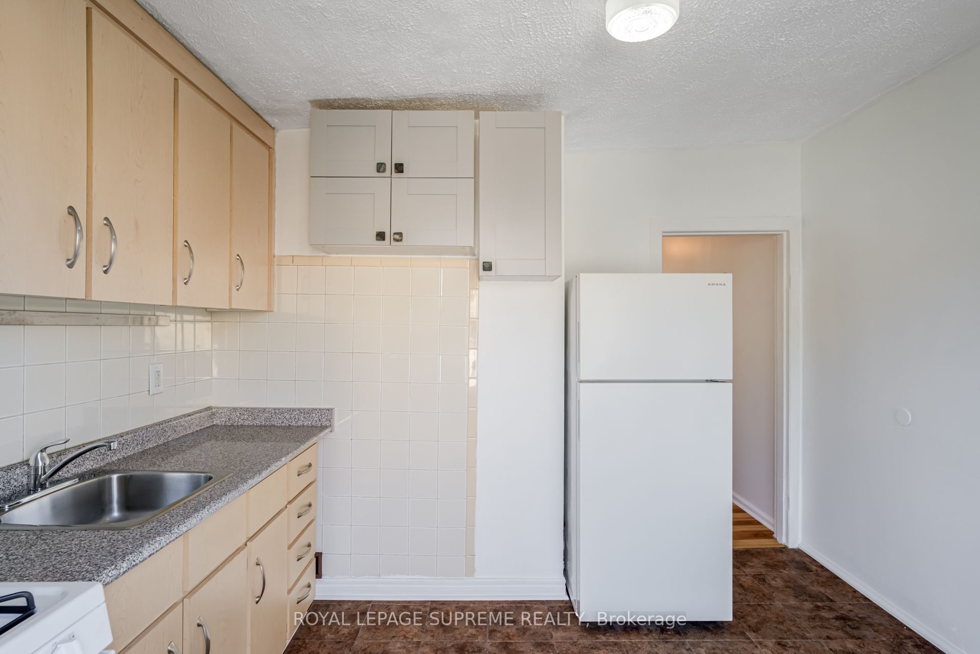 40 Gordon Street 2 Property Photo 18