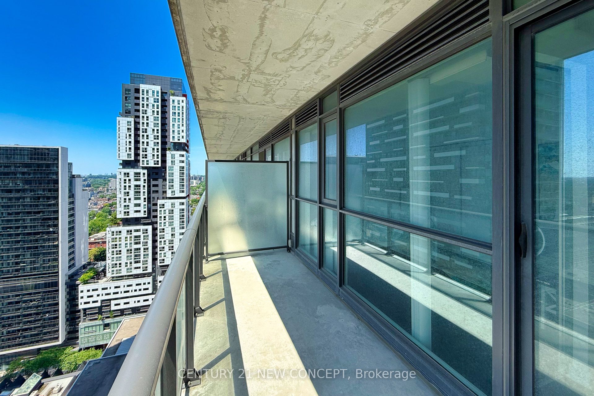 290 Adelaide Street W 2612 Property Photo 17