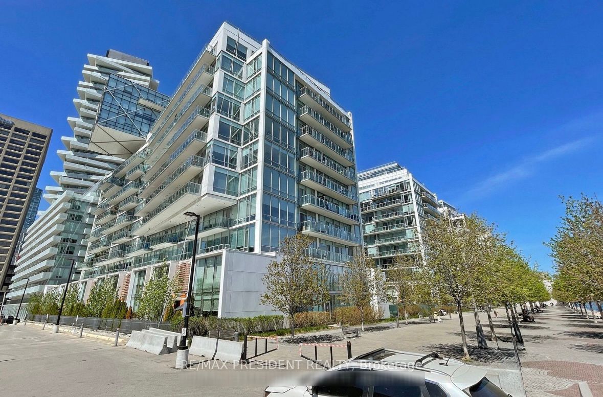 29 Queens Quay Street E 802 Property Photo 1