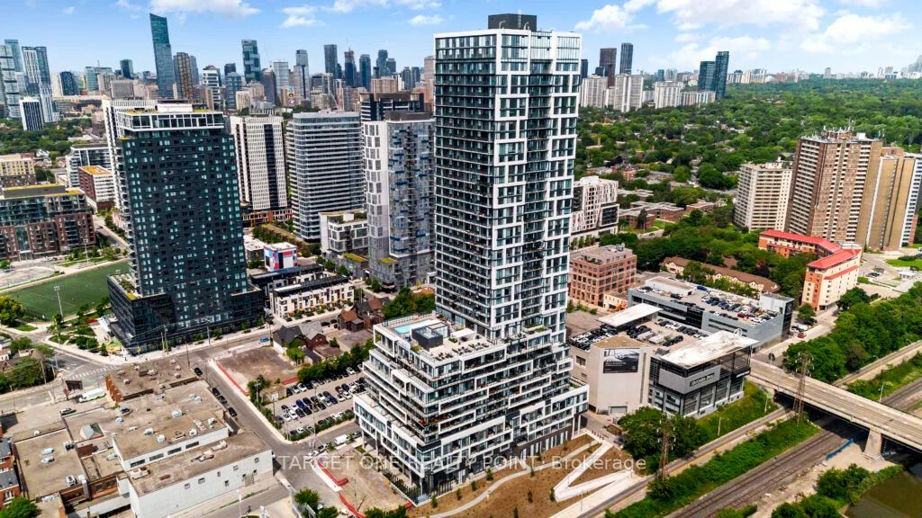 5 Defries Street 601 Property Photo 1