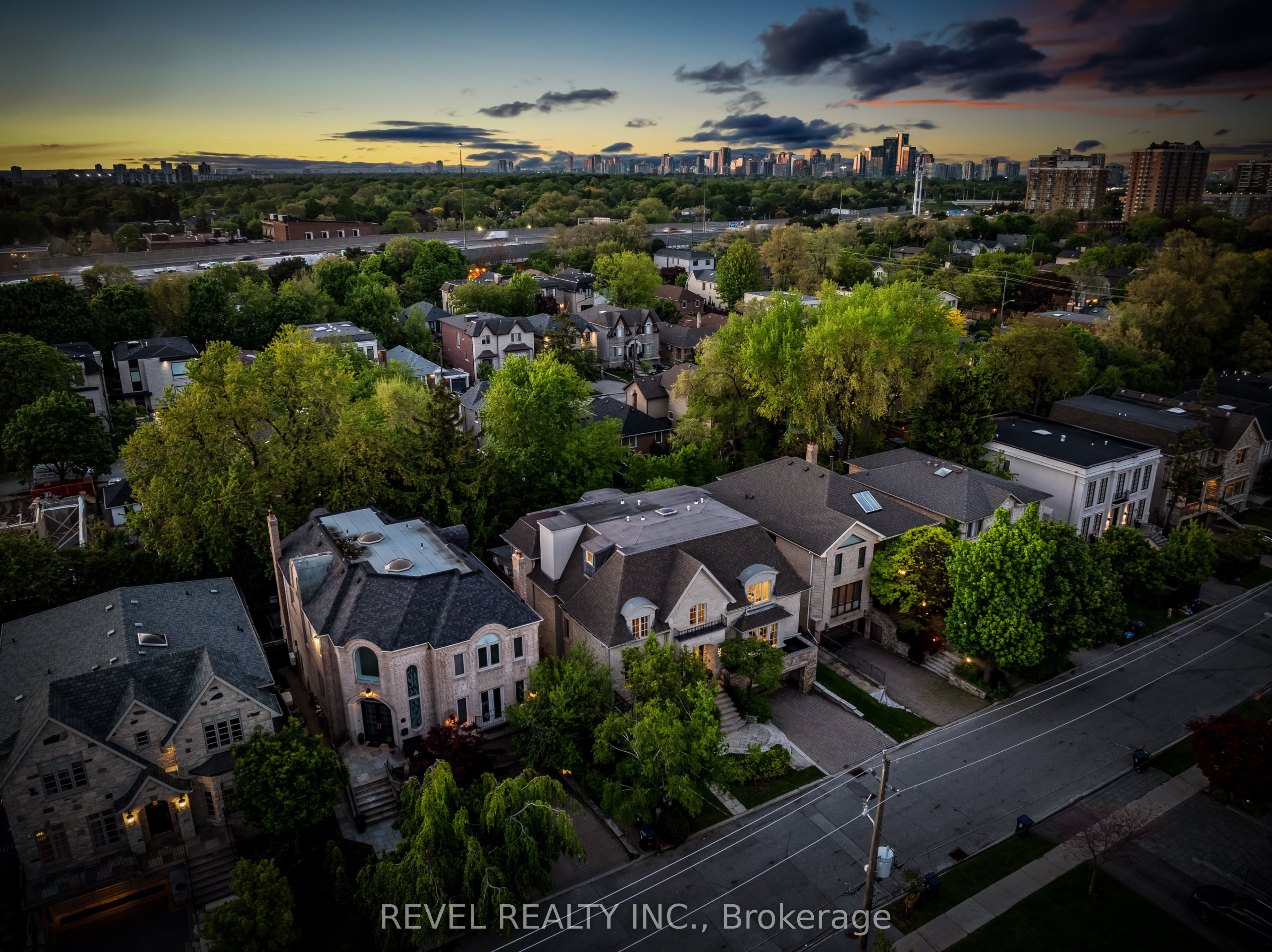 208 Carmichael Avenue Property Photo 1