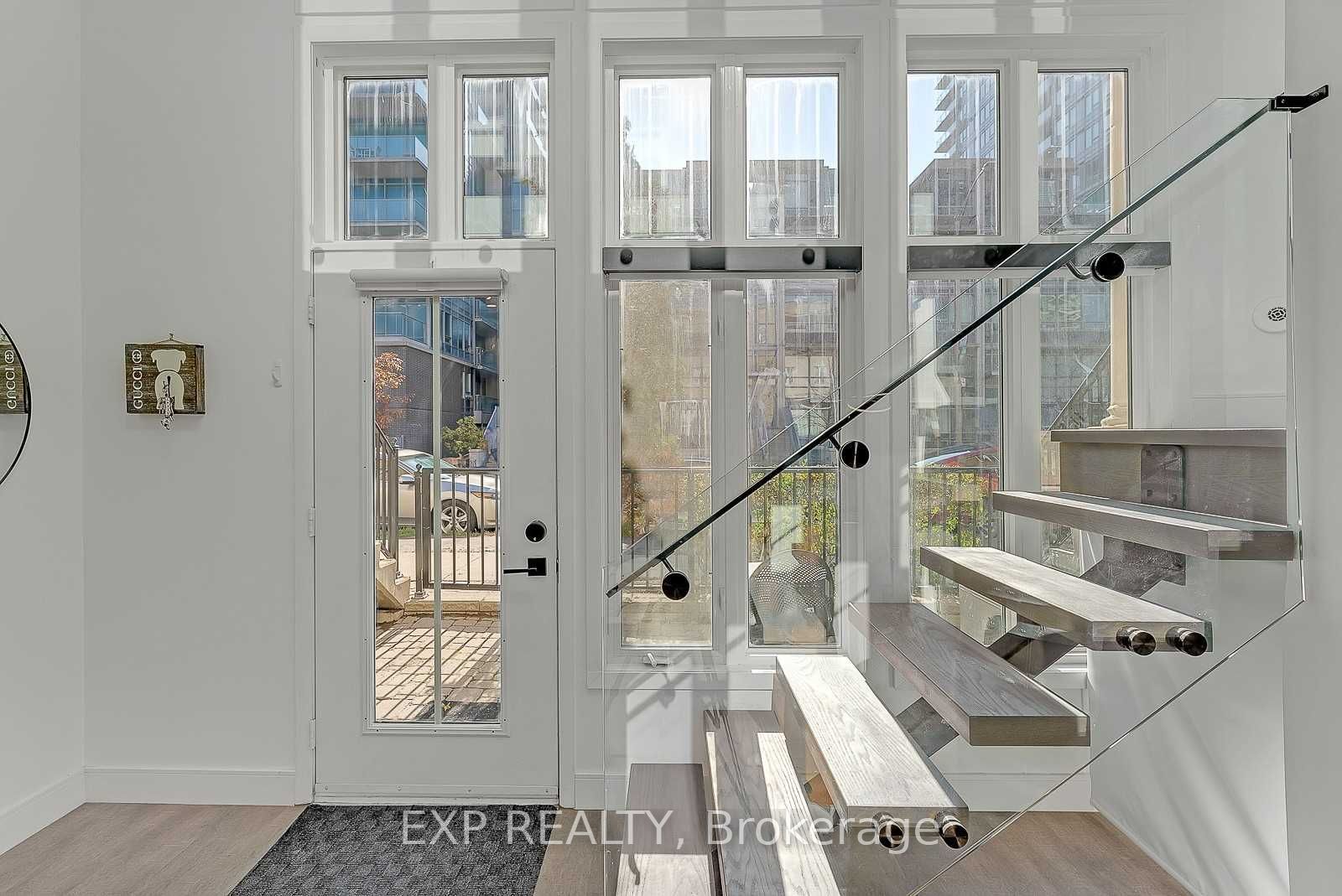 50 East Liberty Street 1111 Property Photo 1