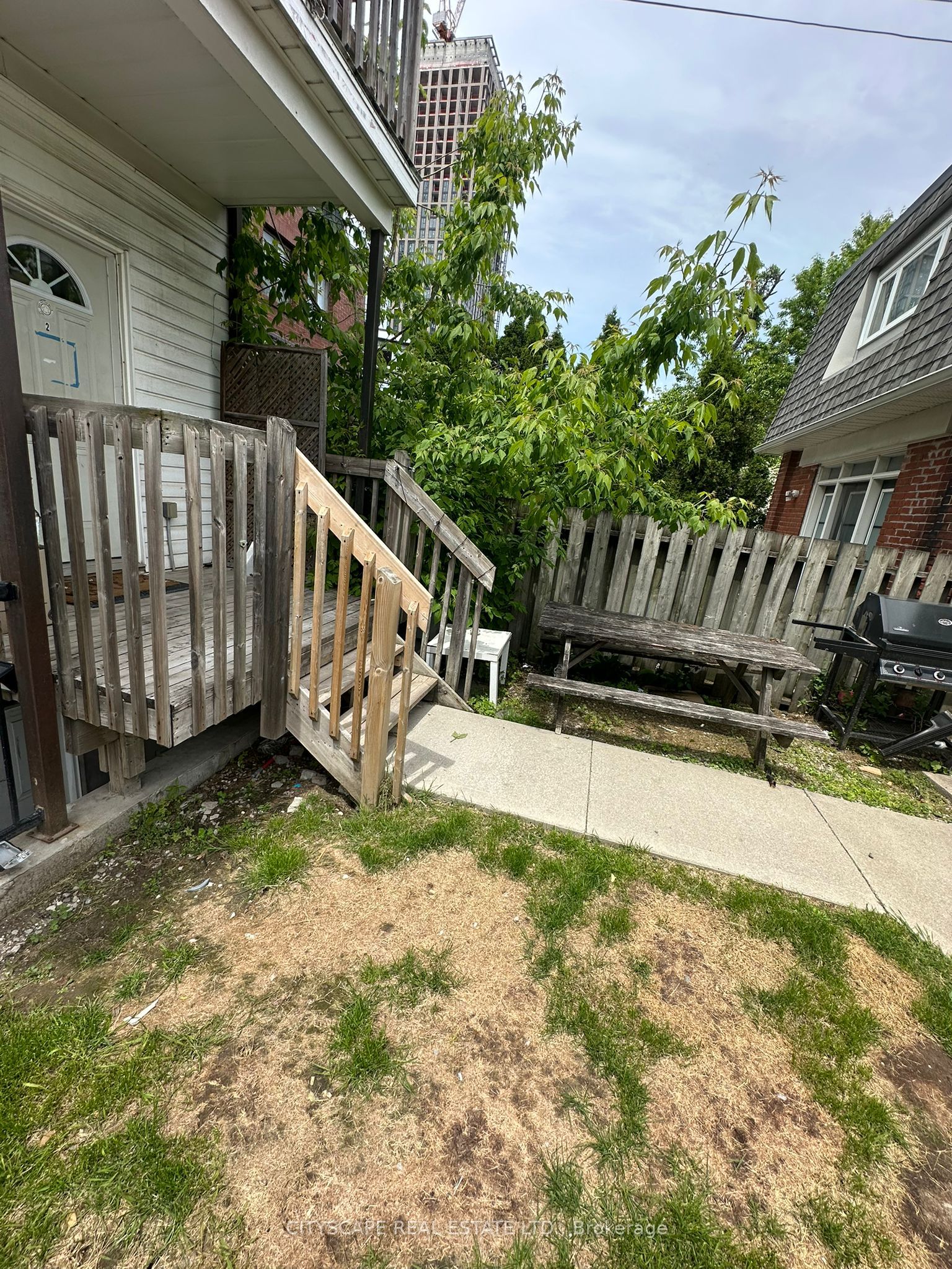 951 Dufferin Street Property Photo 1