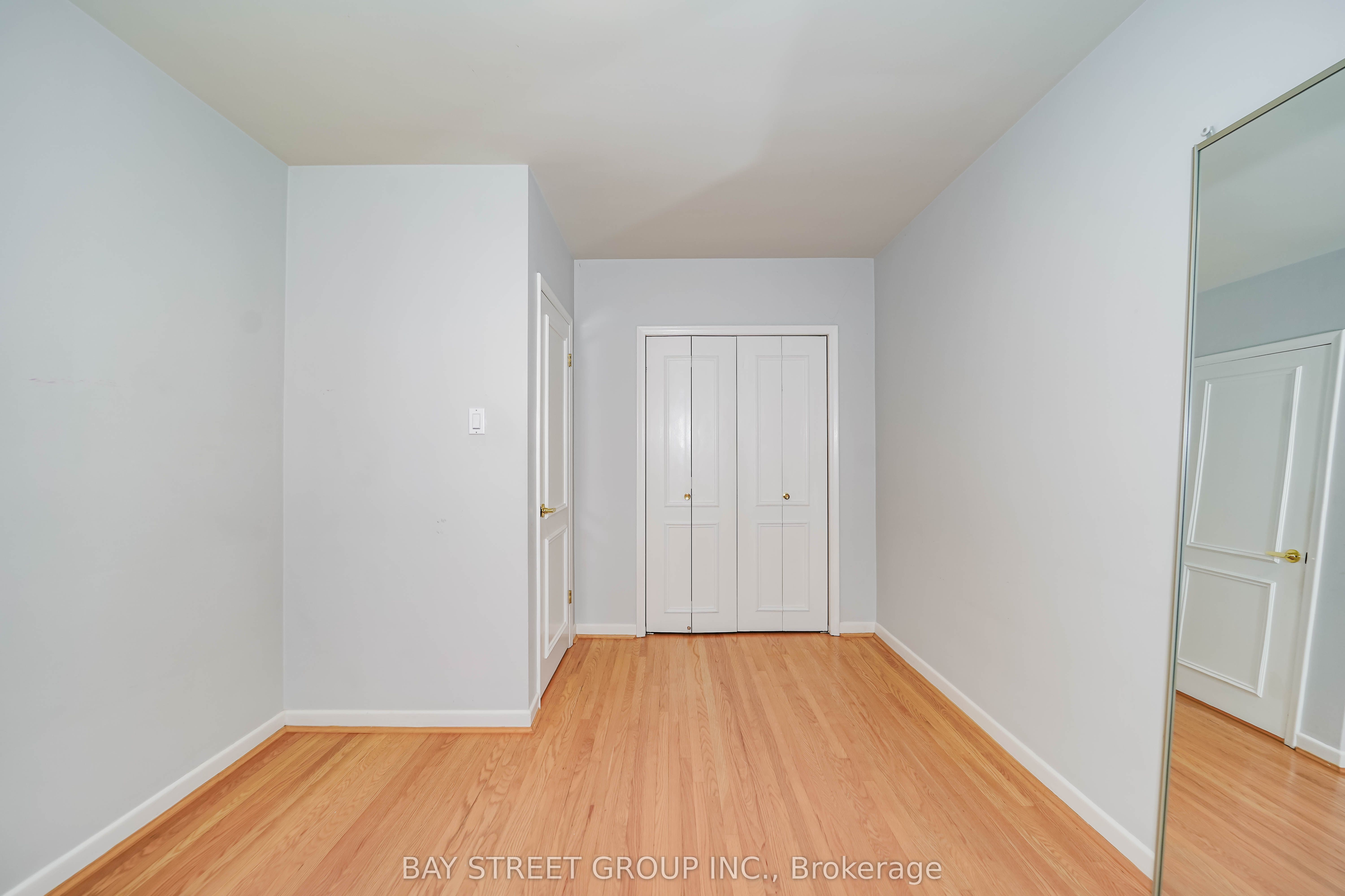 683 Conacher Drive Property Photo 26