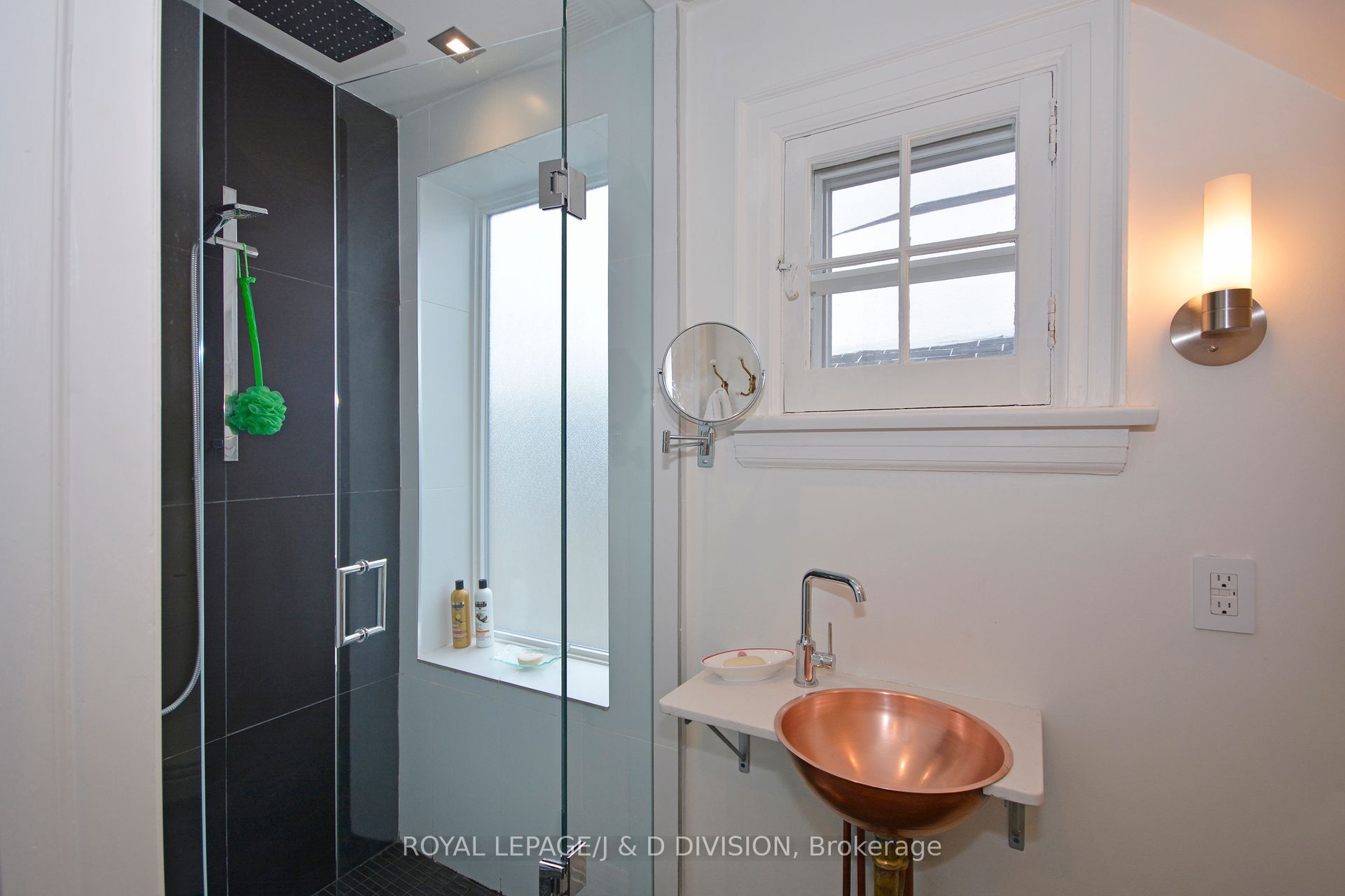 34 Edmund Avenue Property Photo 22