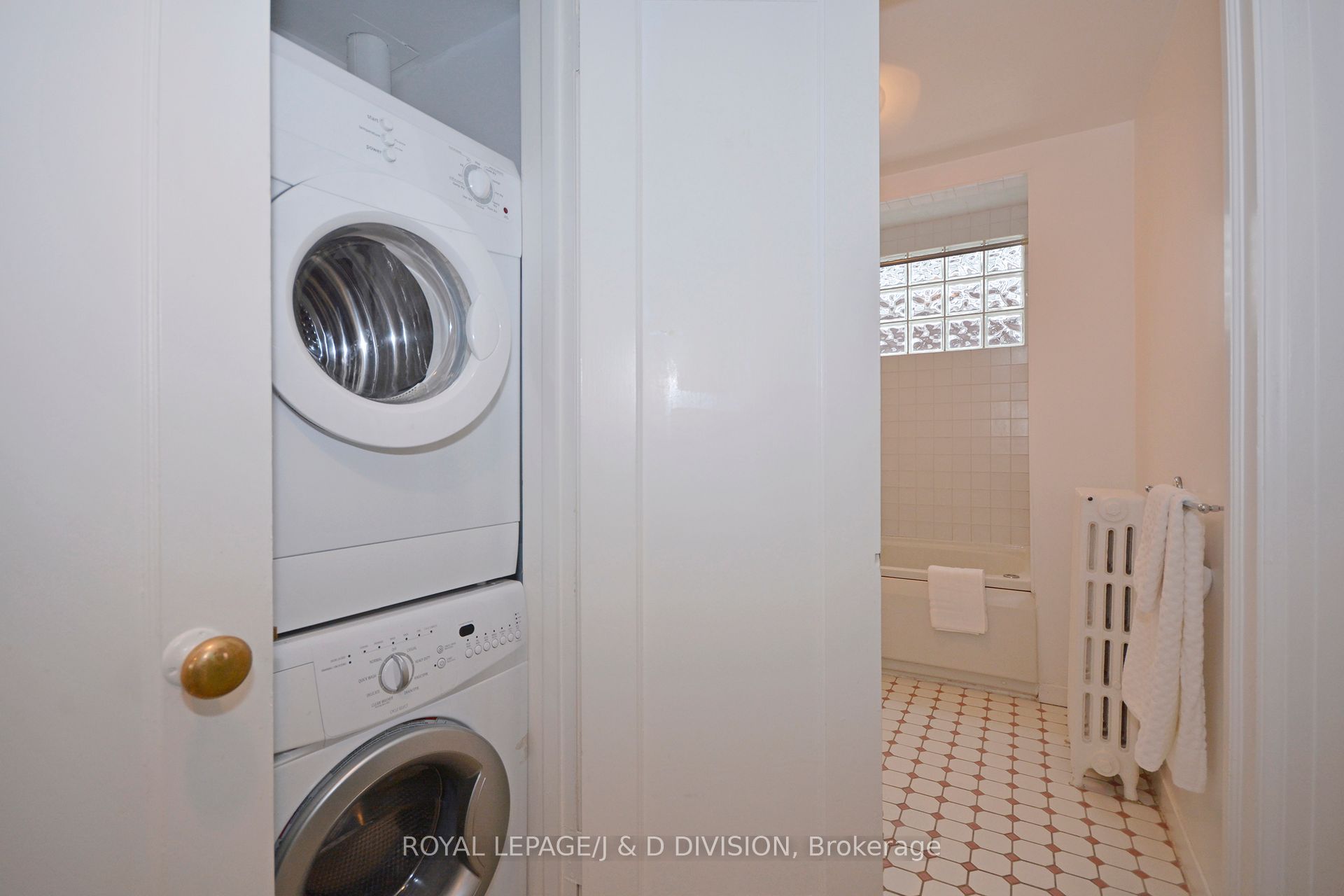 34 Edmund Avenue Property Photo 24