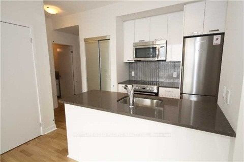 295 Adelaide Street W 719 Property Photo 7