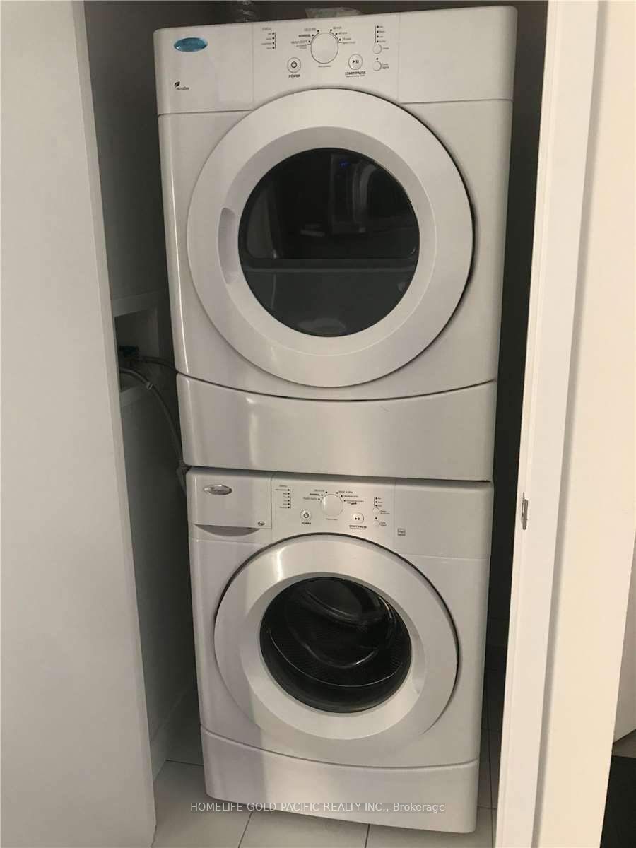 295 Adelaide Street W 719 Property Photo 8