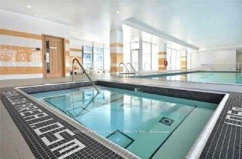 295 Adelaide Street W 719 Property Photo 10