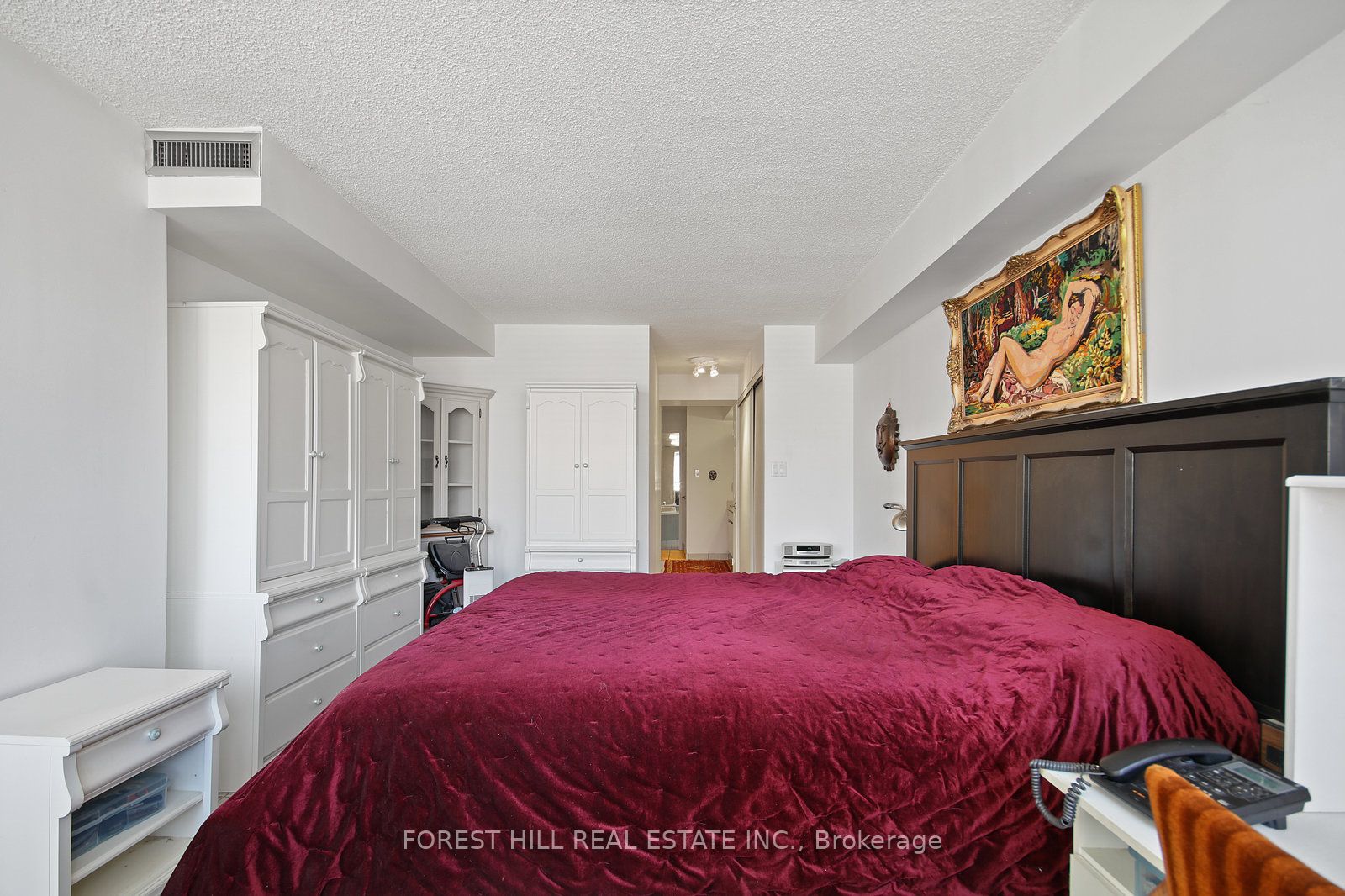 130 Carlton Street 1101 Property Photo 29