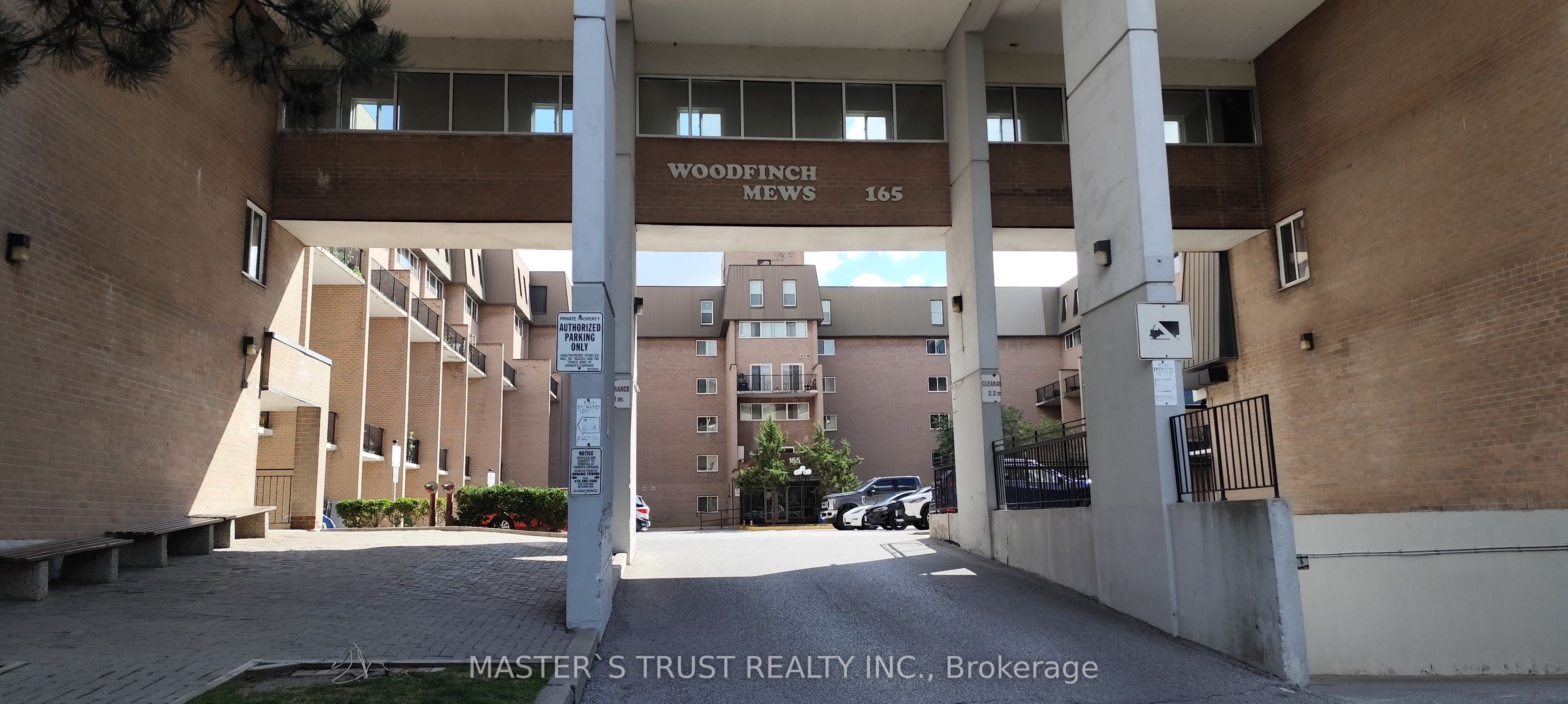 165 Cherokee Boulevard 209 Property Photo 1