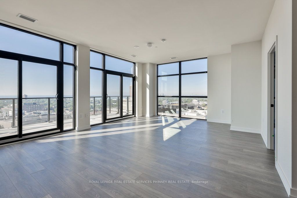 181 Sterling Road Ph04 Property Photo 7