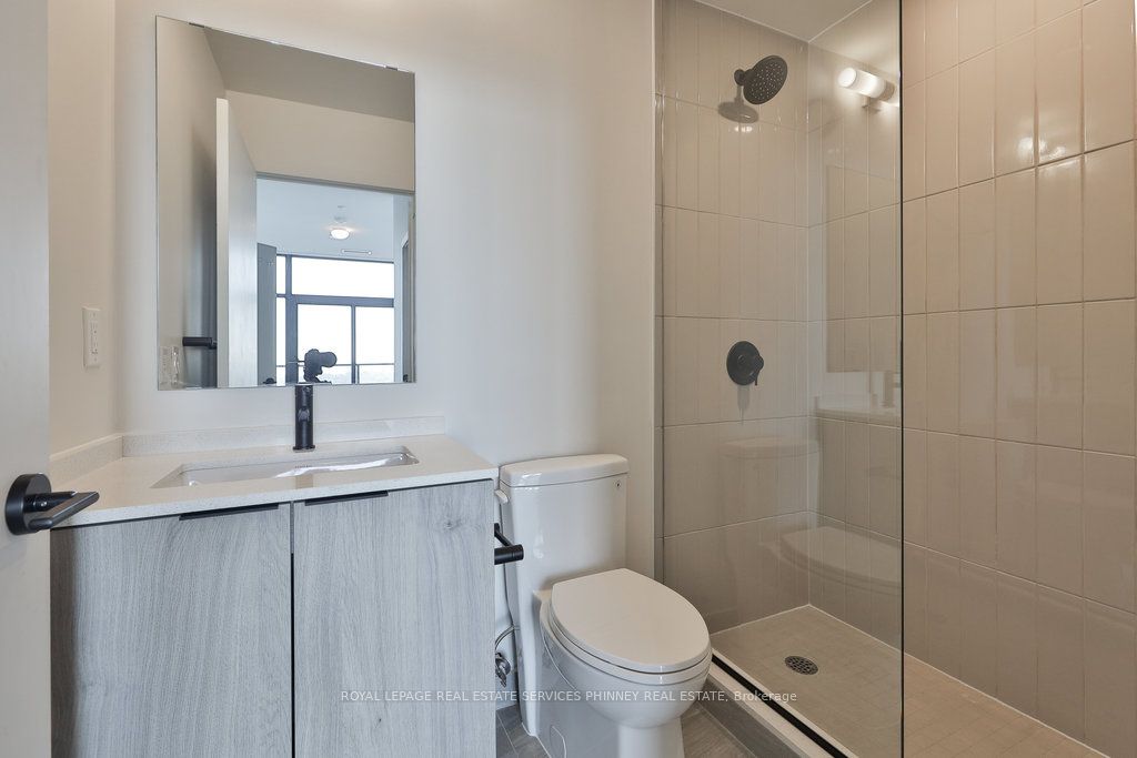 181 Sterling Road Ph04 Property Photo 16