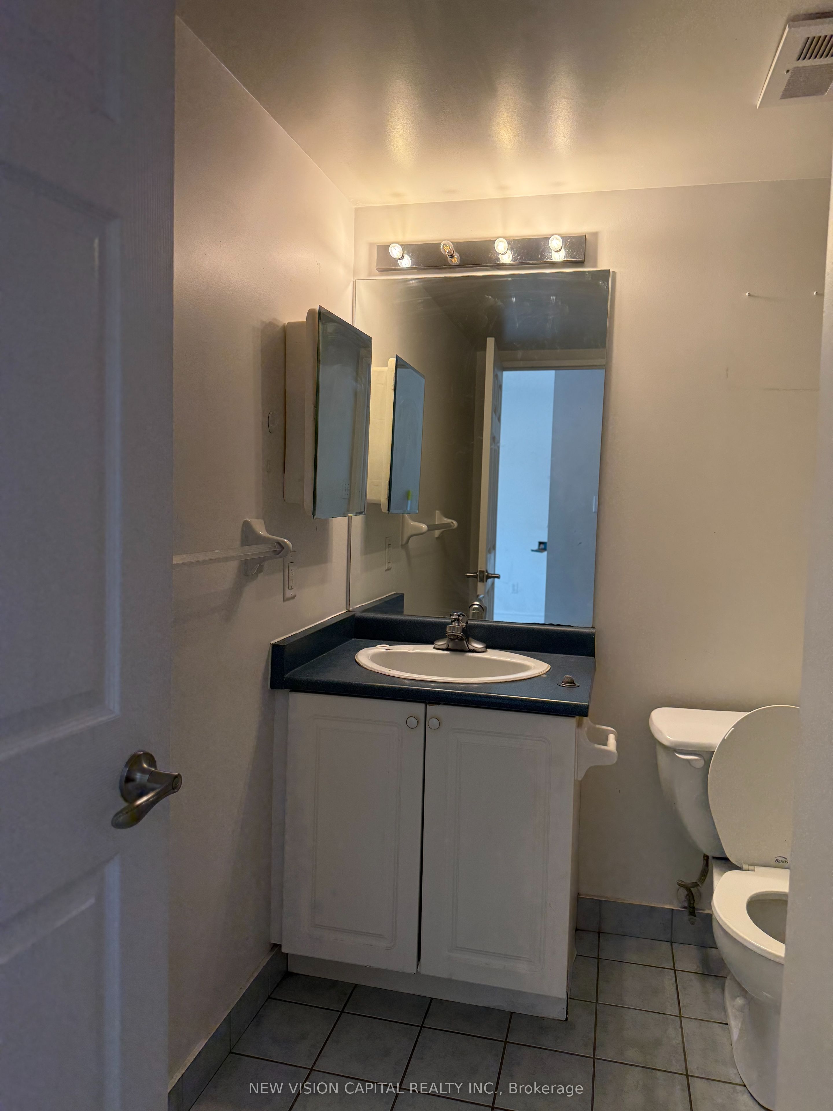 28 Empress Avenue 516 Property Photo 4