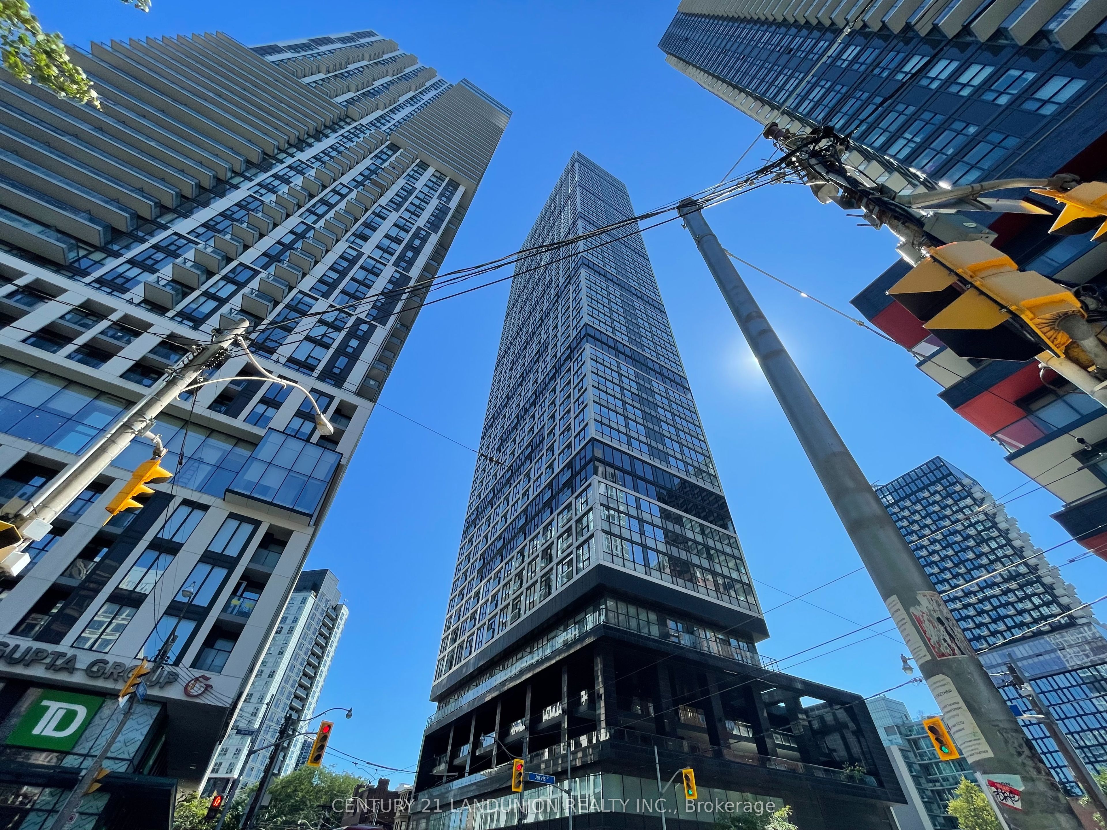 181 Dundas Street E 2905 Property Photo 1