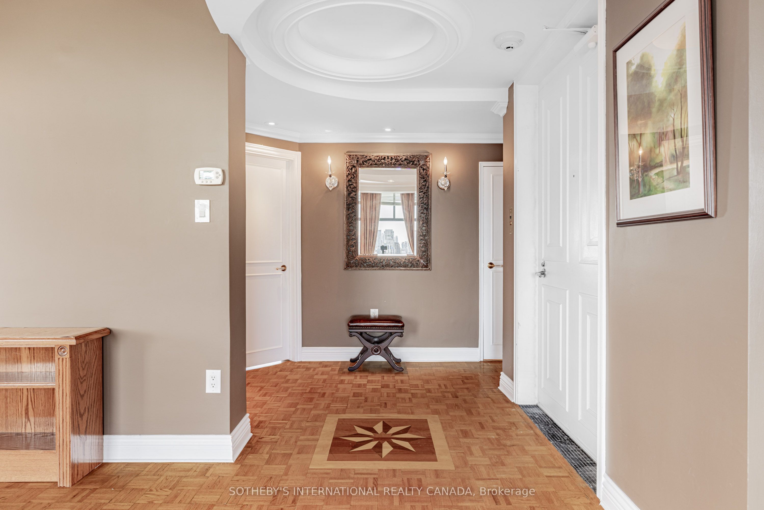 423 Avenue Road 13 Property Photo 3