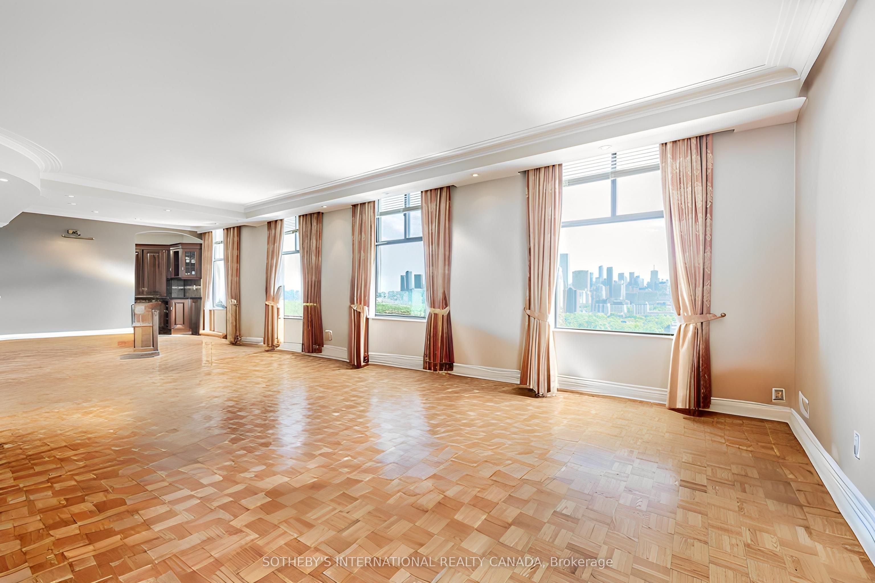 423 Avenue Road 13 Property Photo 7