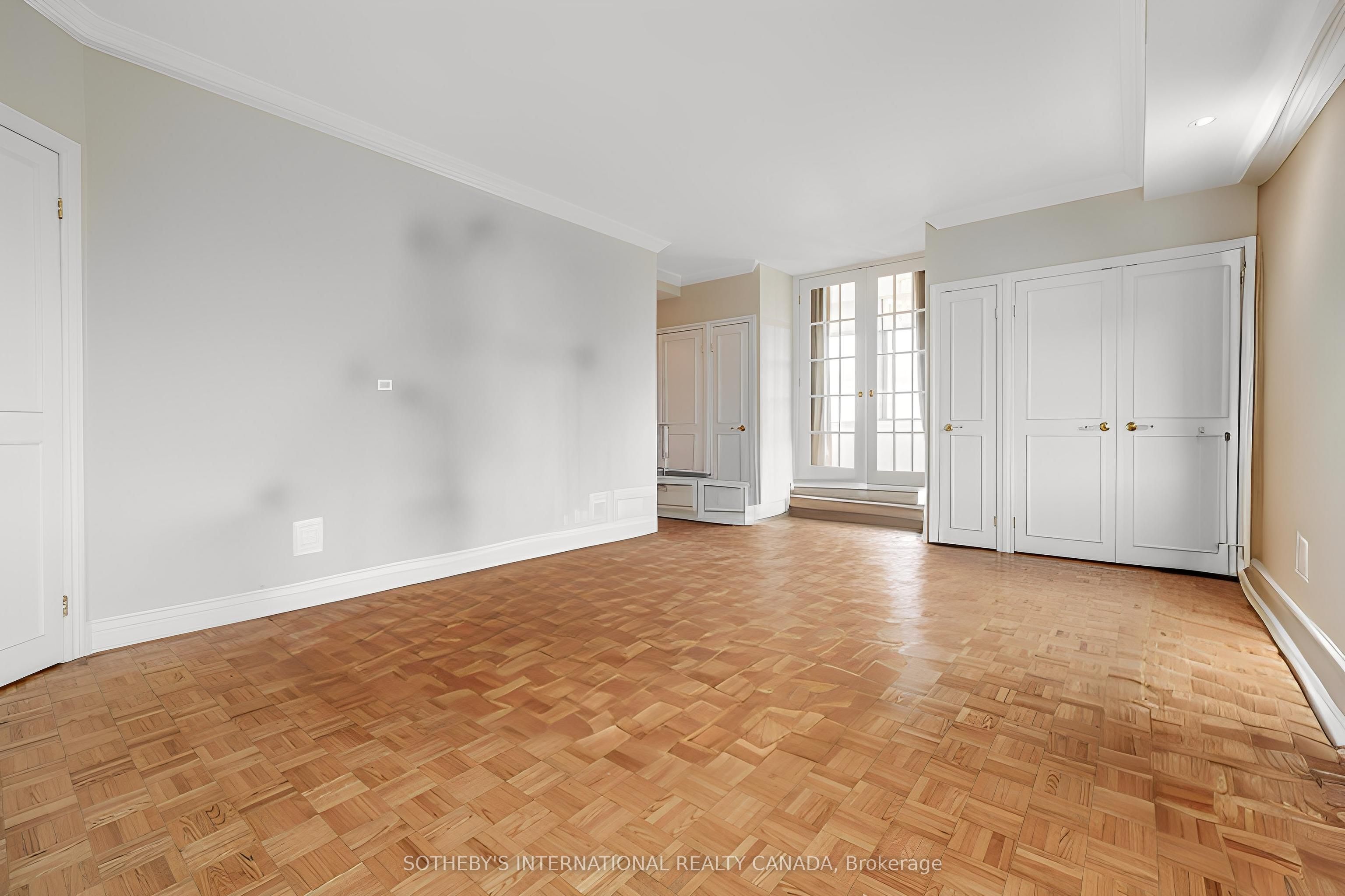 423 Avenue Road 13 Property Photo 21