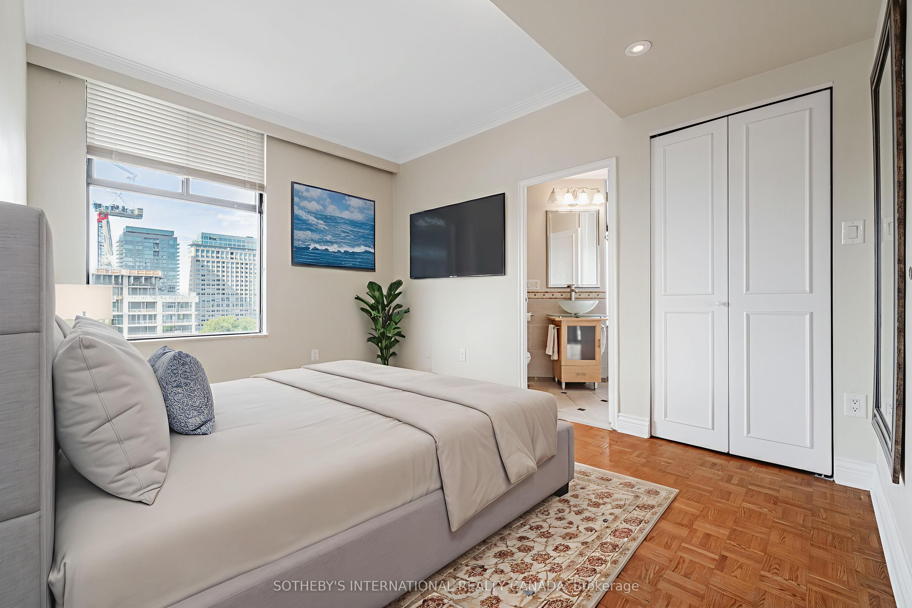 423 Avenue Road 13 Property Photo 28