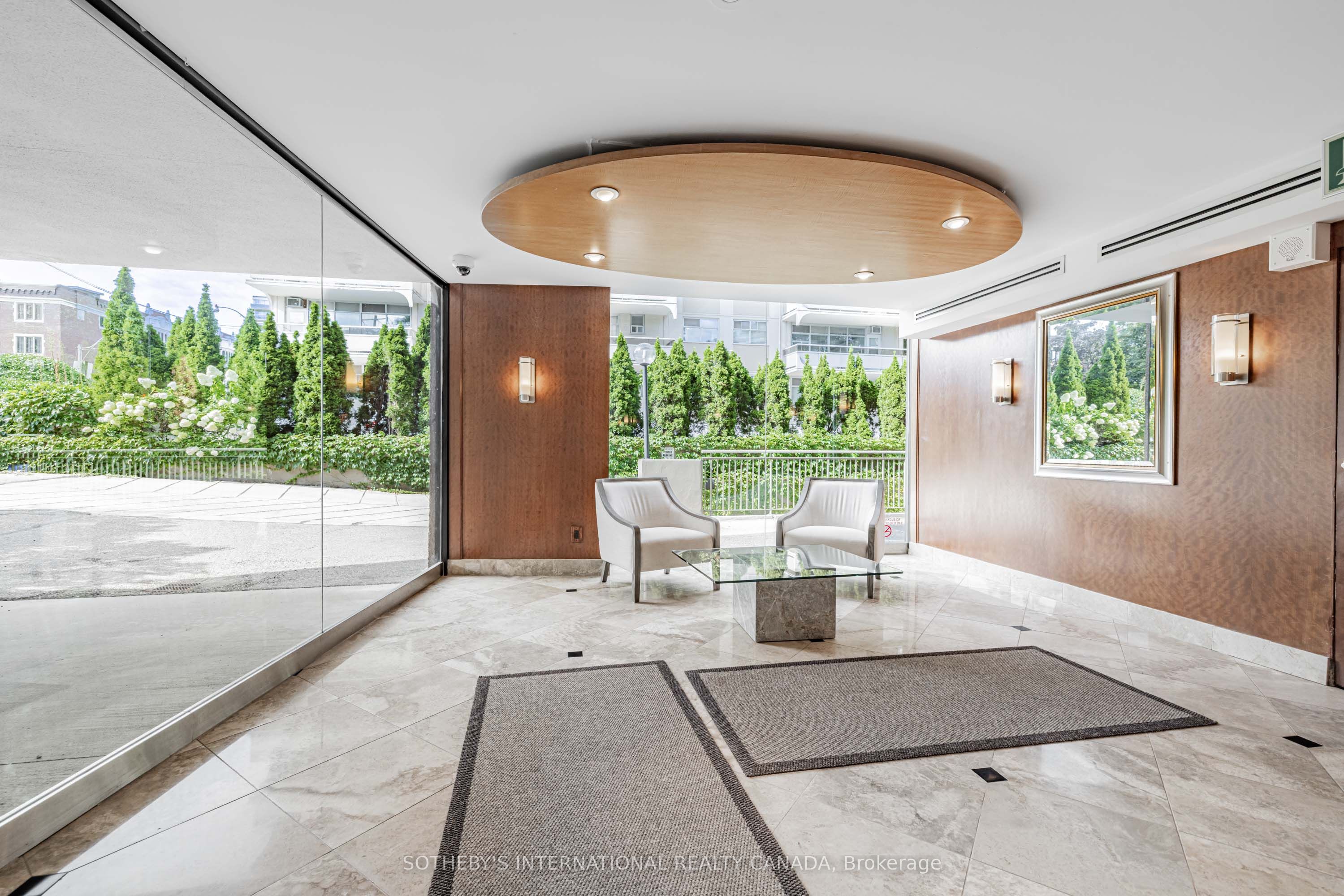 423 Avenue Road 13 Property Photo 32