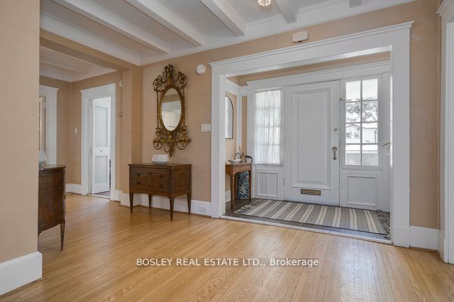 40 Castle Frank Crescent Property Photo 11