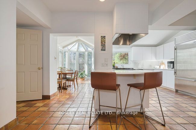 40 Castle Frank Crescent Property Photo 21