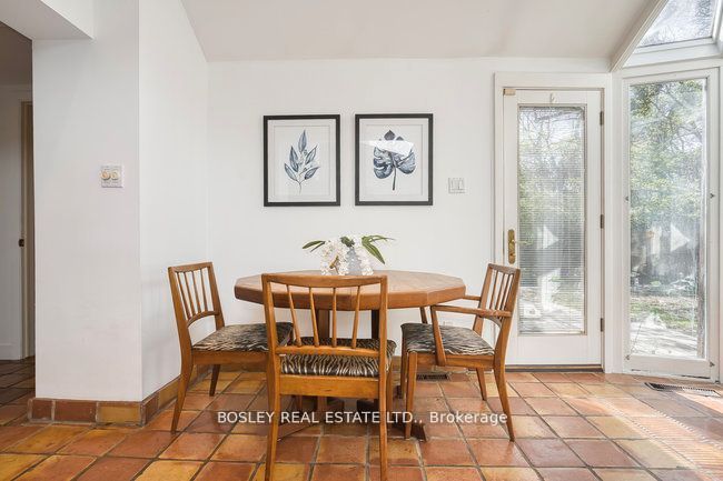 40 Castle Frank Crescent Property Photo 22