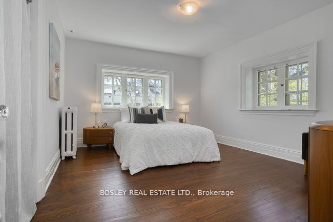 40 Castle Frank Crescent Property Photo 28