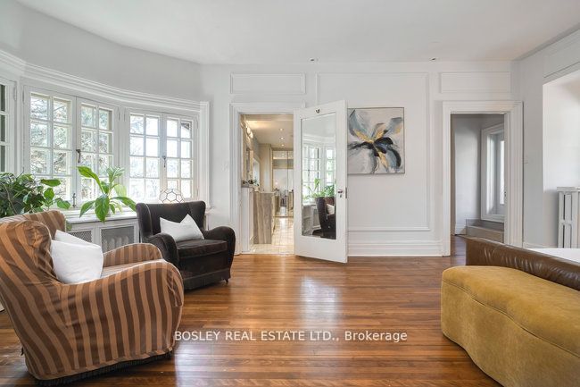 40 Castle Frank Crescent Property Photo 36