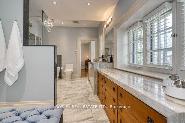 40 Castle Frank Crescent Property Photo 40