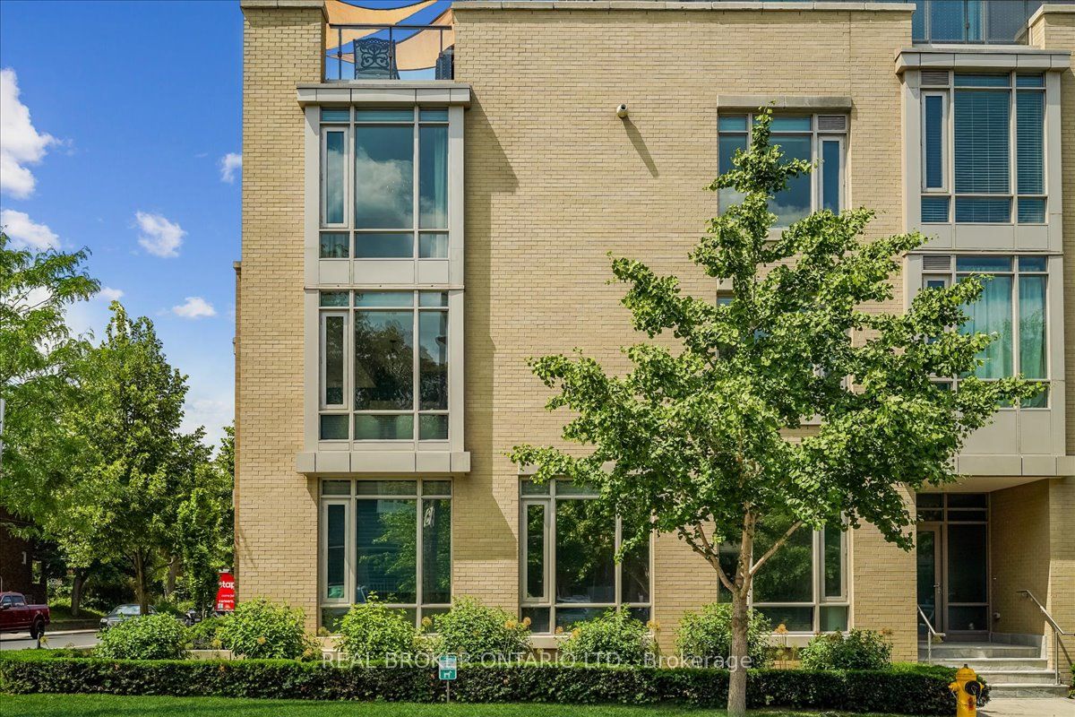 191 Duplex Avenue 105 Property Photo 3