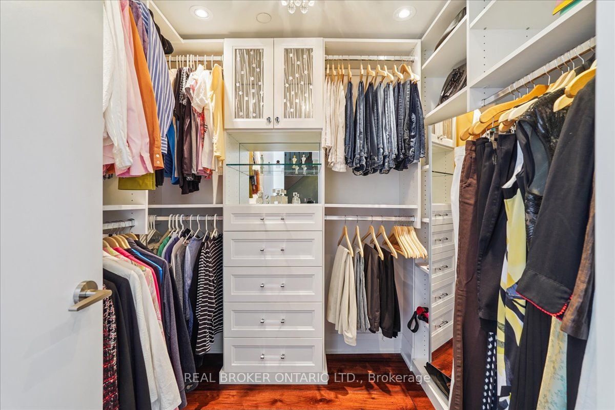 191 Duplex Avenue 105 Property Photo 20