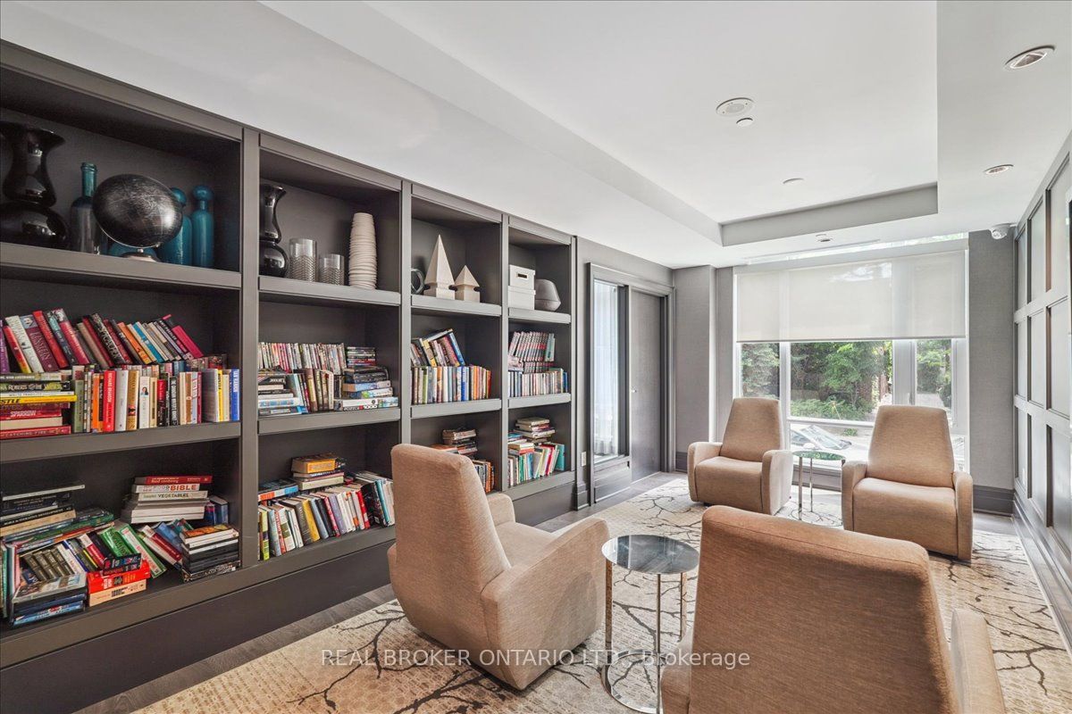 191 Duplex Avenue 105 Property Photo 35