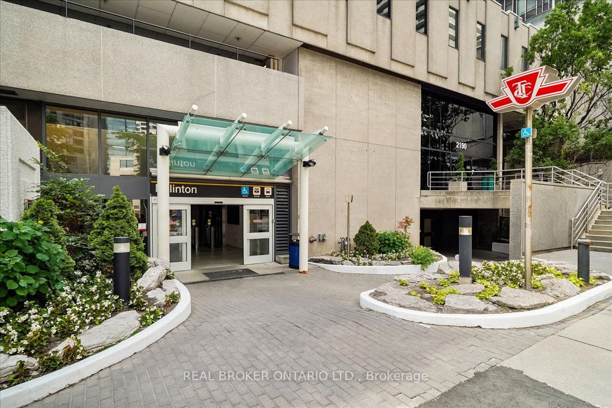 191 Duplex Avenue 105 Property Photo 41