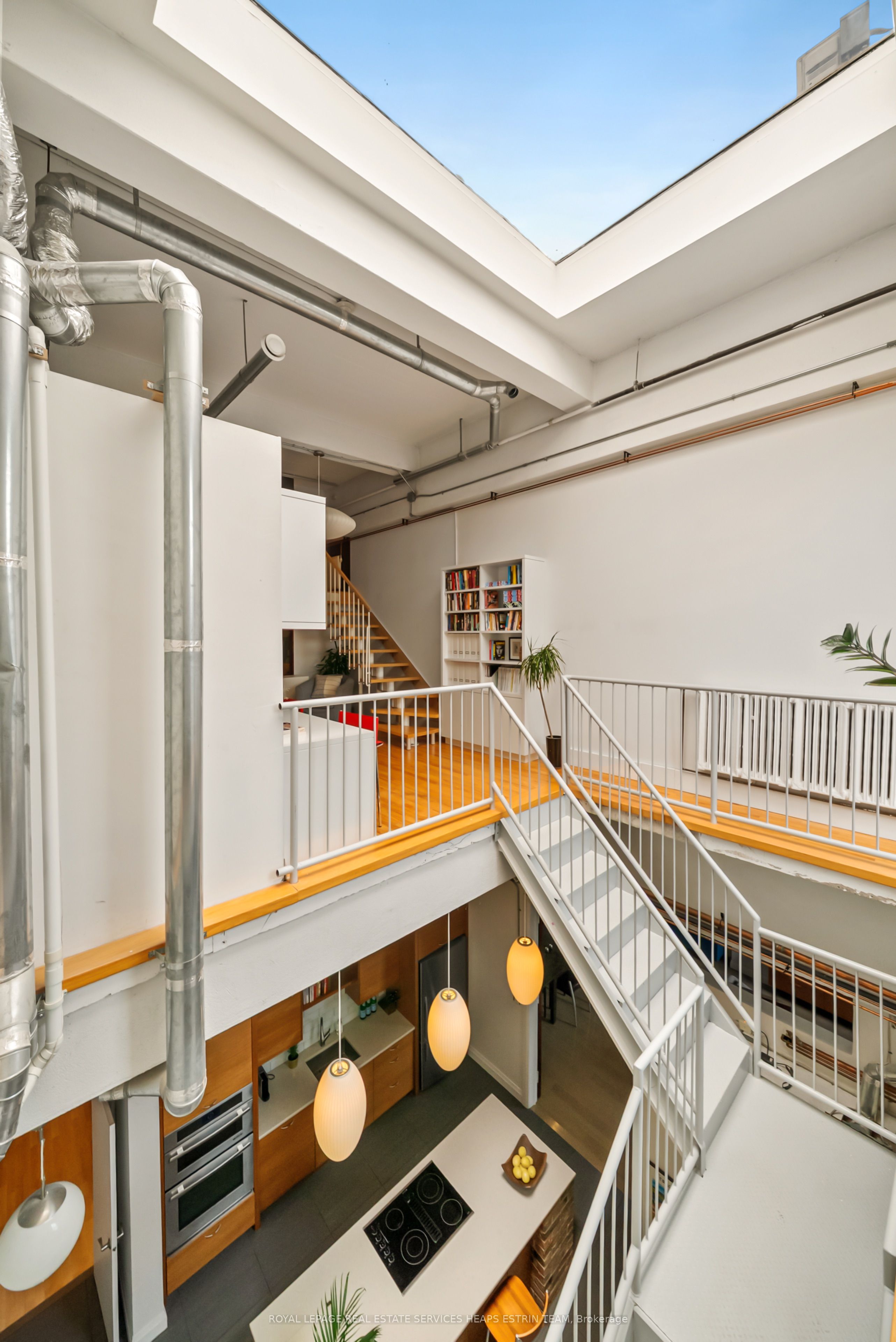 264 Seaton Street 205 Property Photo 2