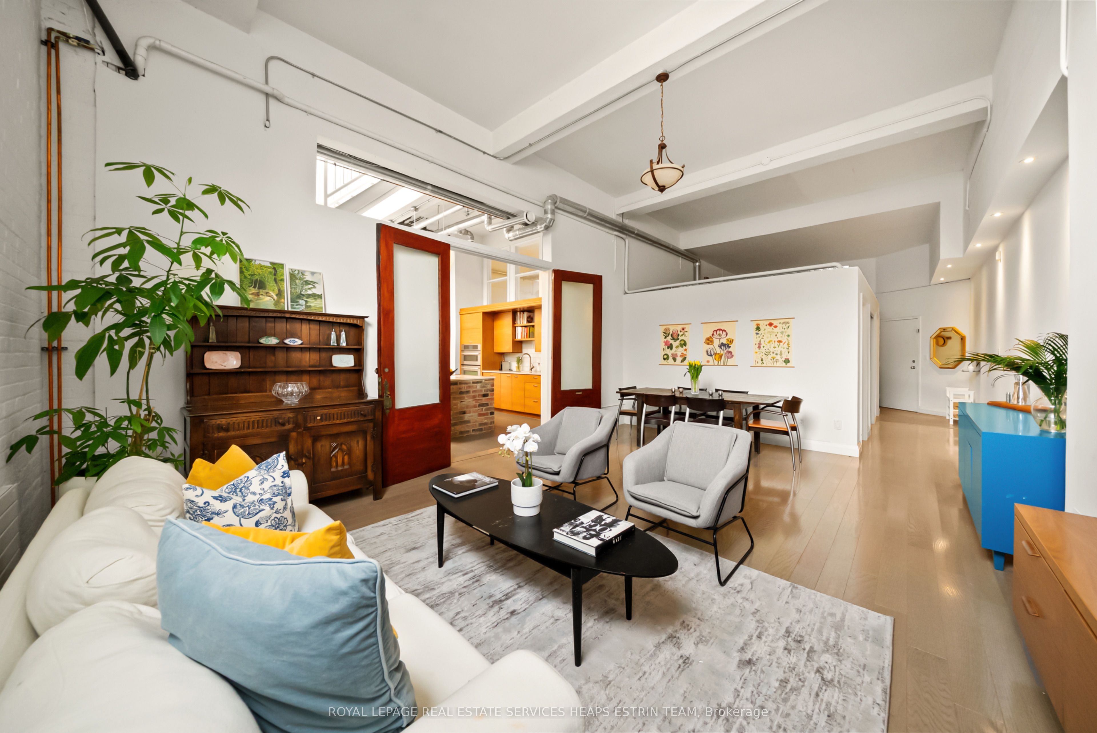 264 Seaton Street 205 Property Photo 5