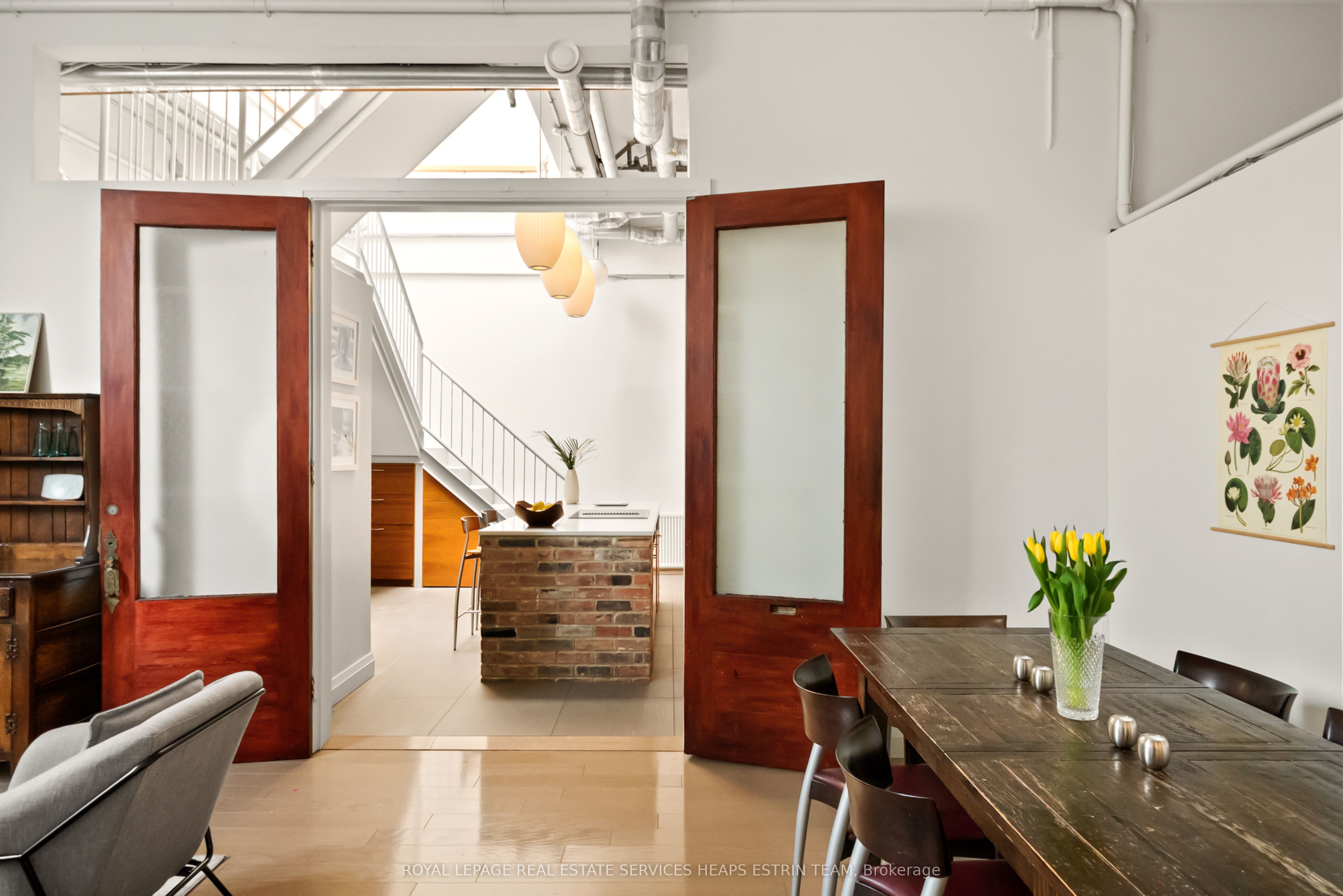 264 Seaton Street 205 Property Photo 9