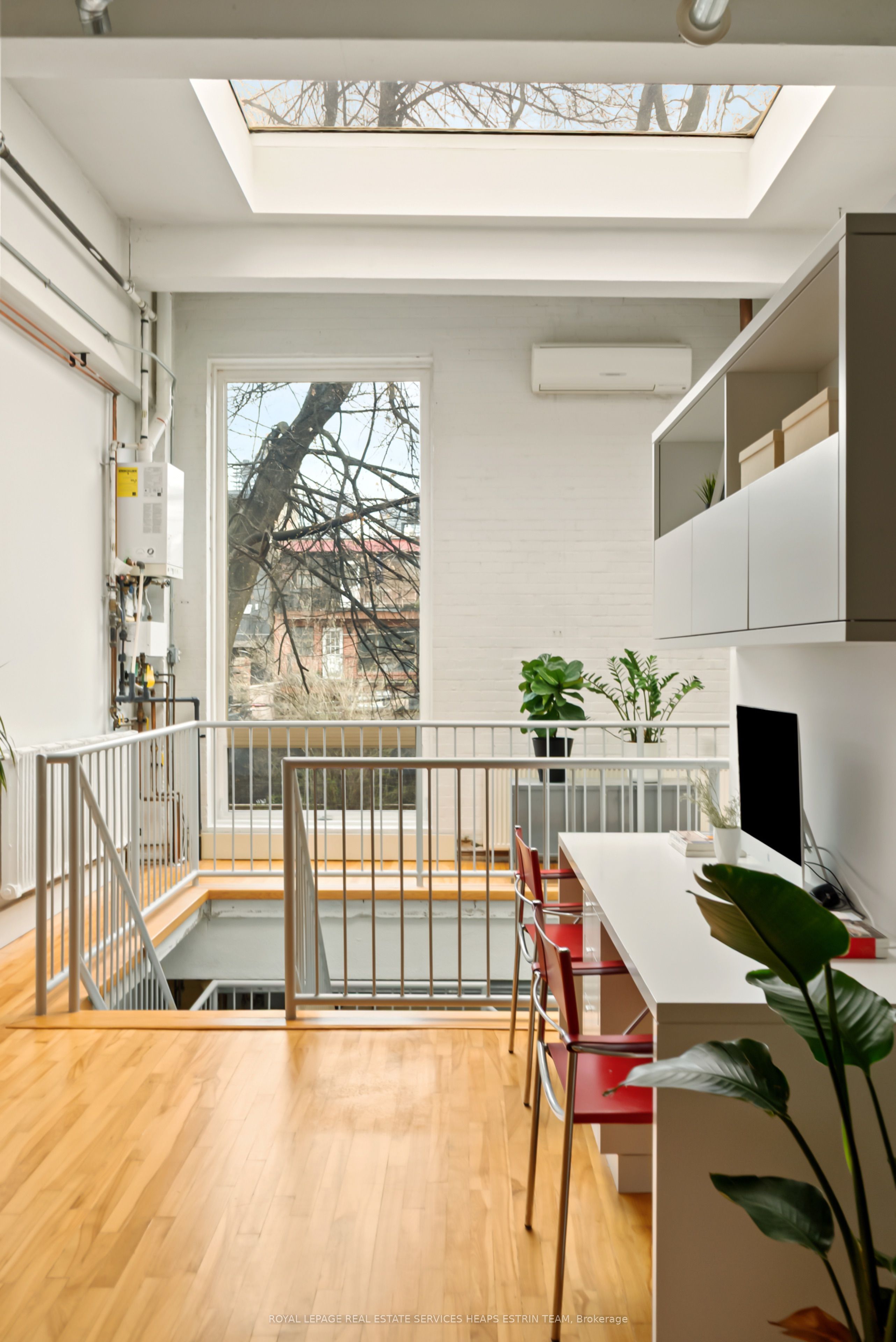 264 Seaton Street 205 Property Photo 17