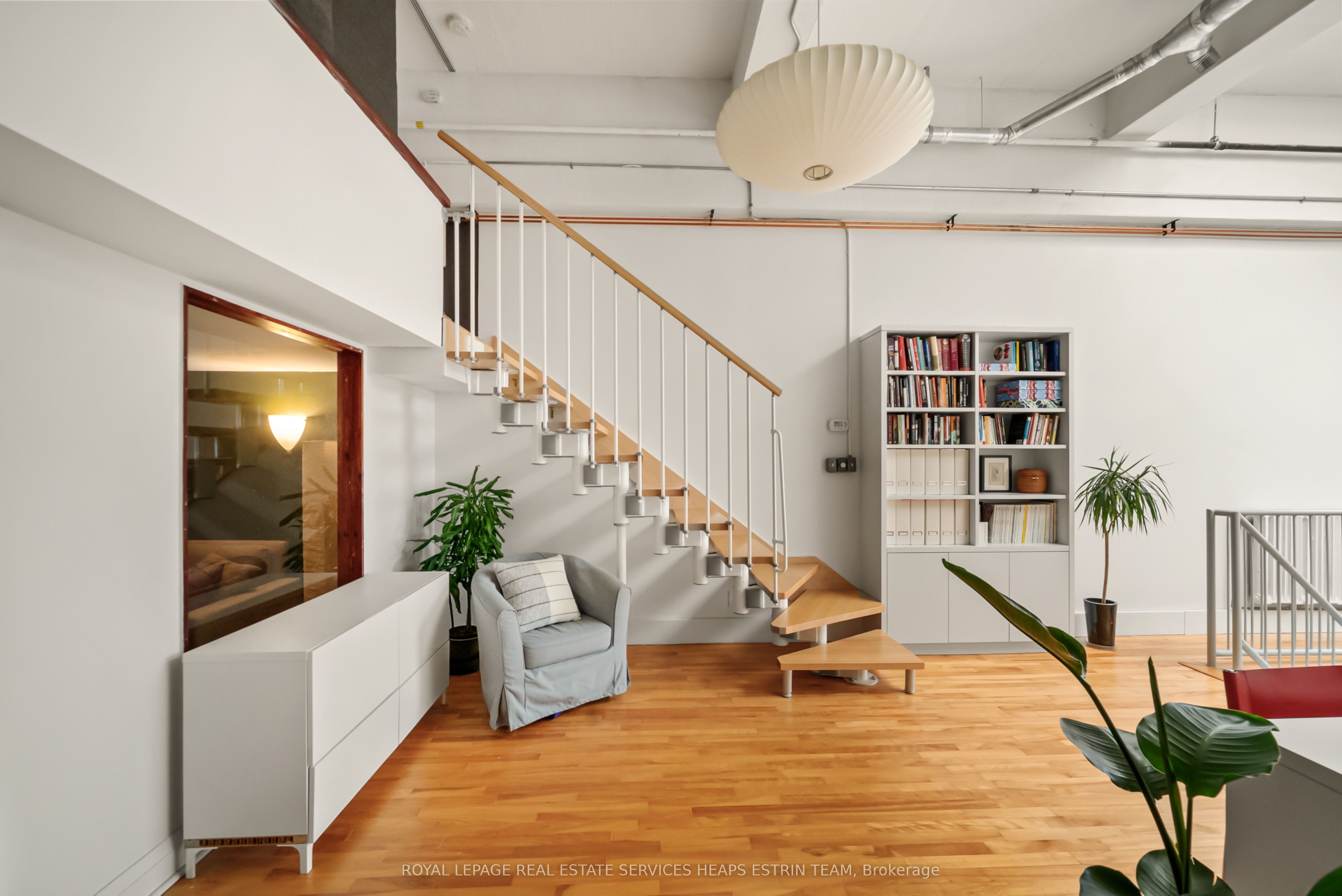 264 Seaton Street 205 Property Photo 19