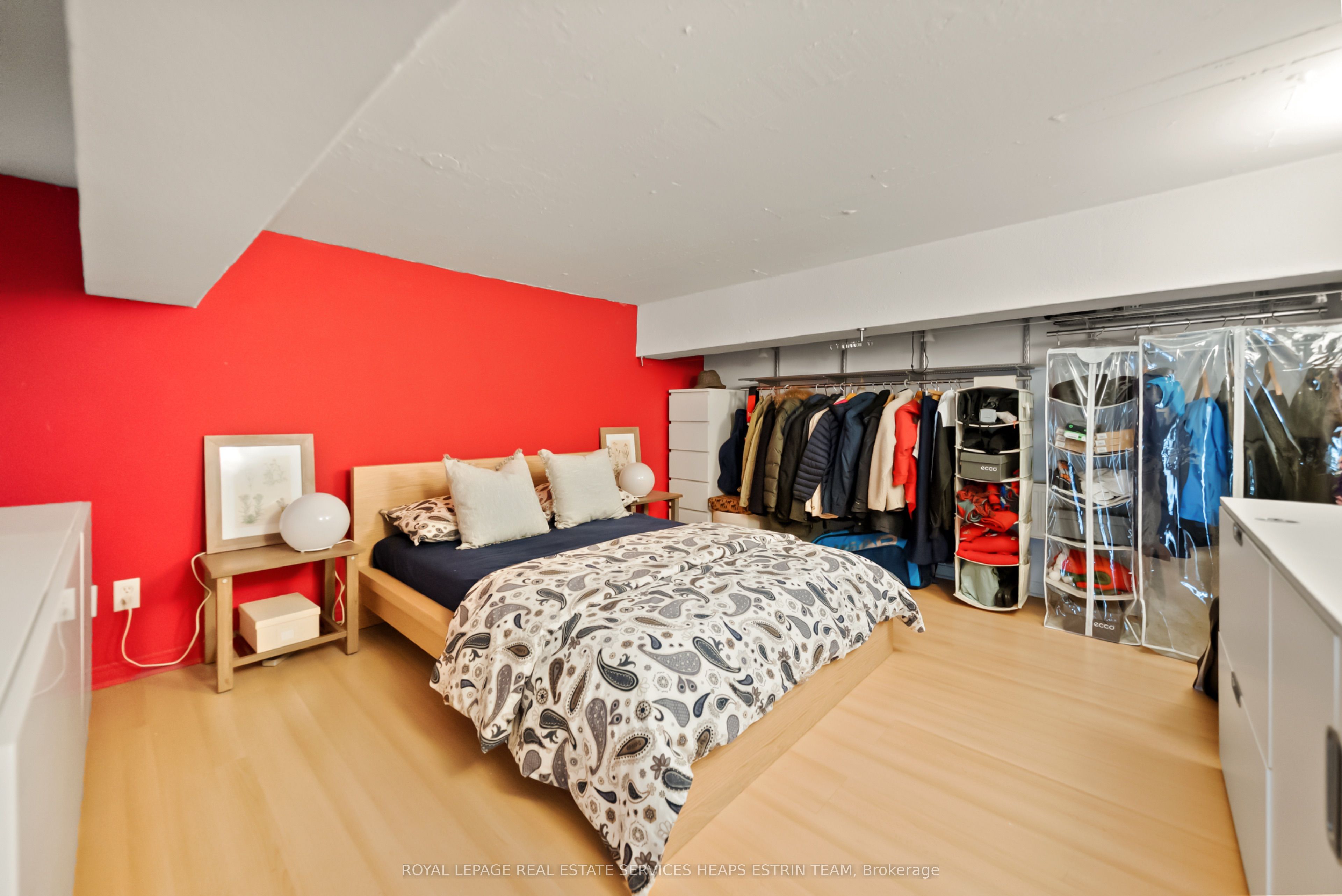 264 Seaton Street 205 Property Photo 31