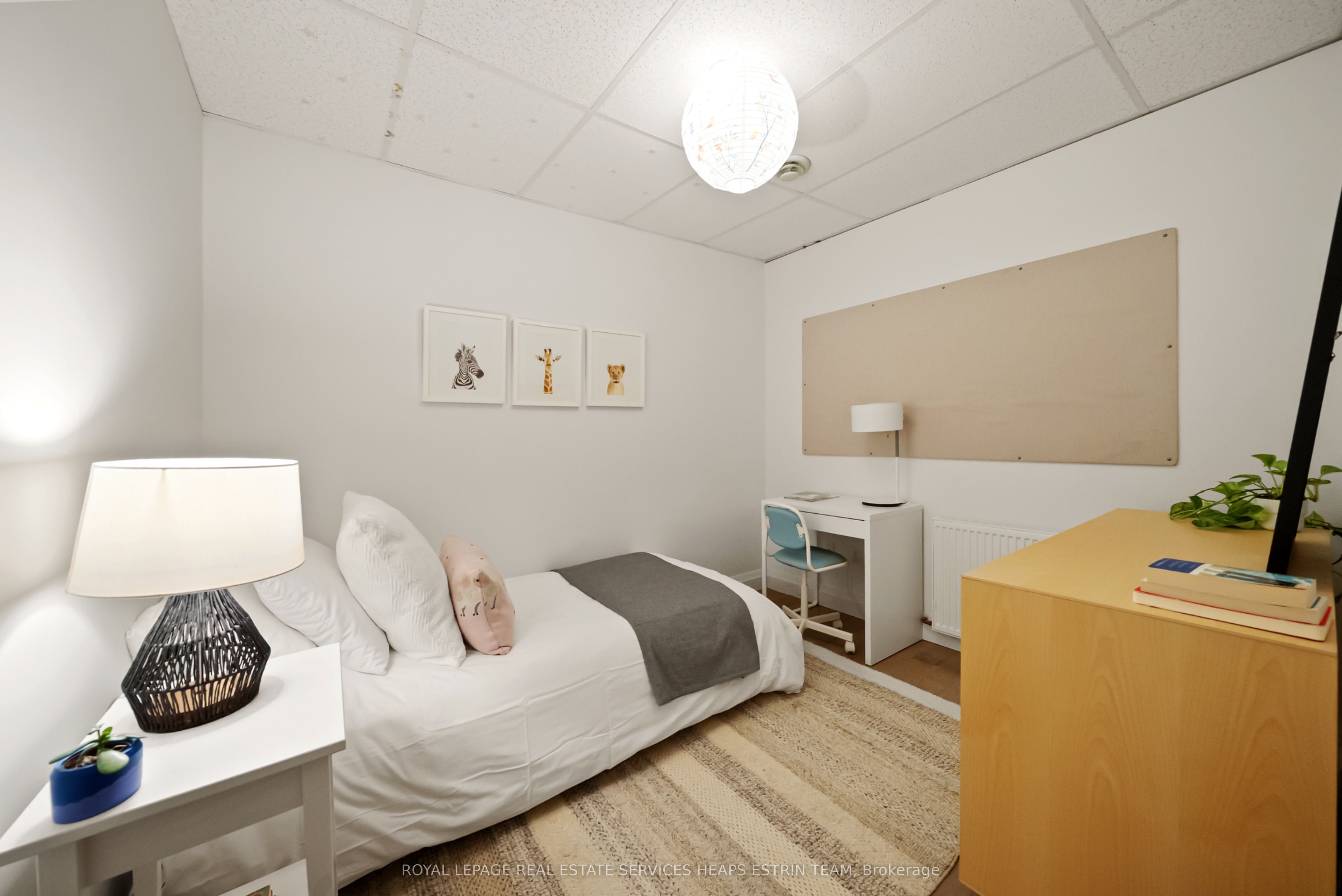 264 Seaton Street 205 Property Photo 33