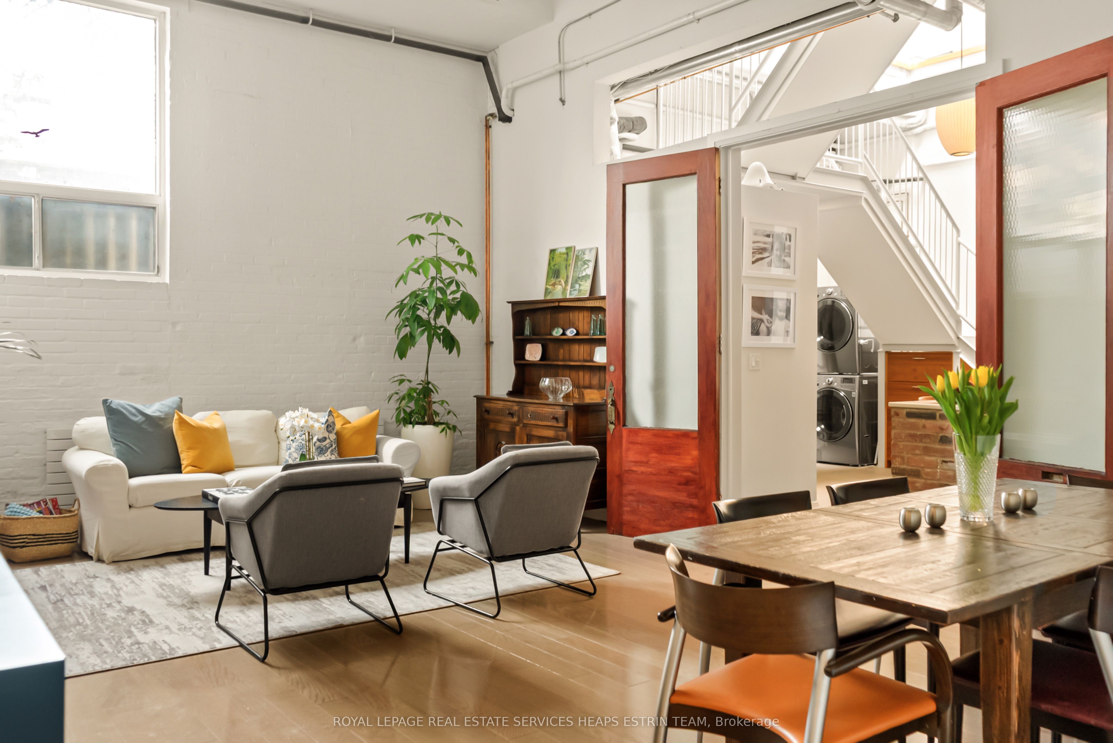 264 Seaton Street 205 Property Photo 39