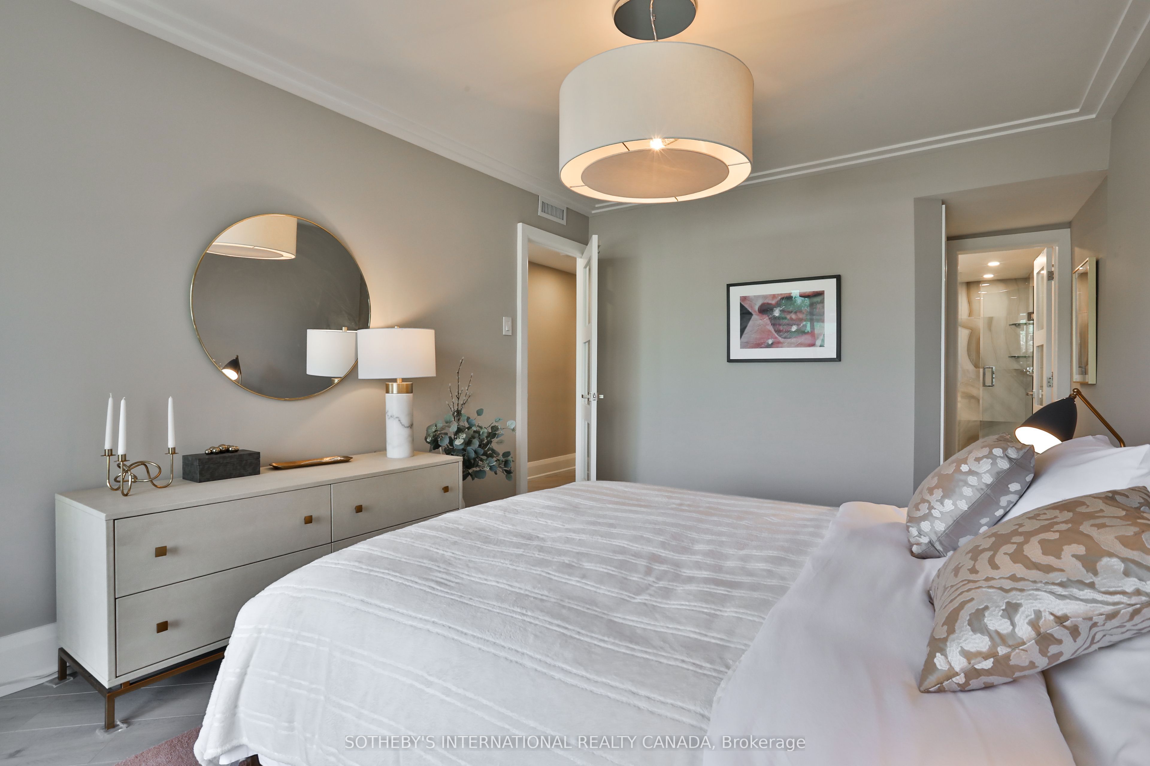 235 St Clair Avenue W 301 Property Photo 26