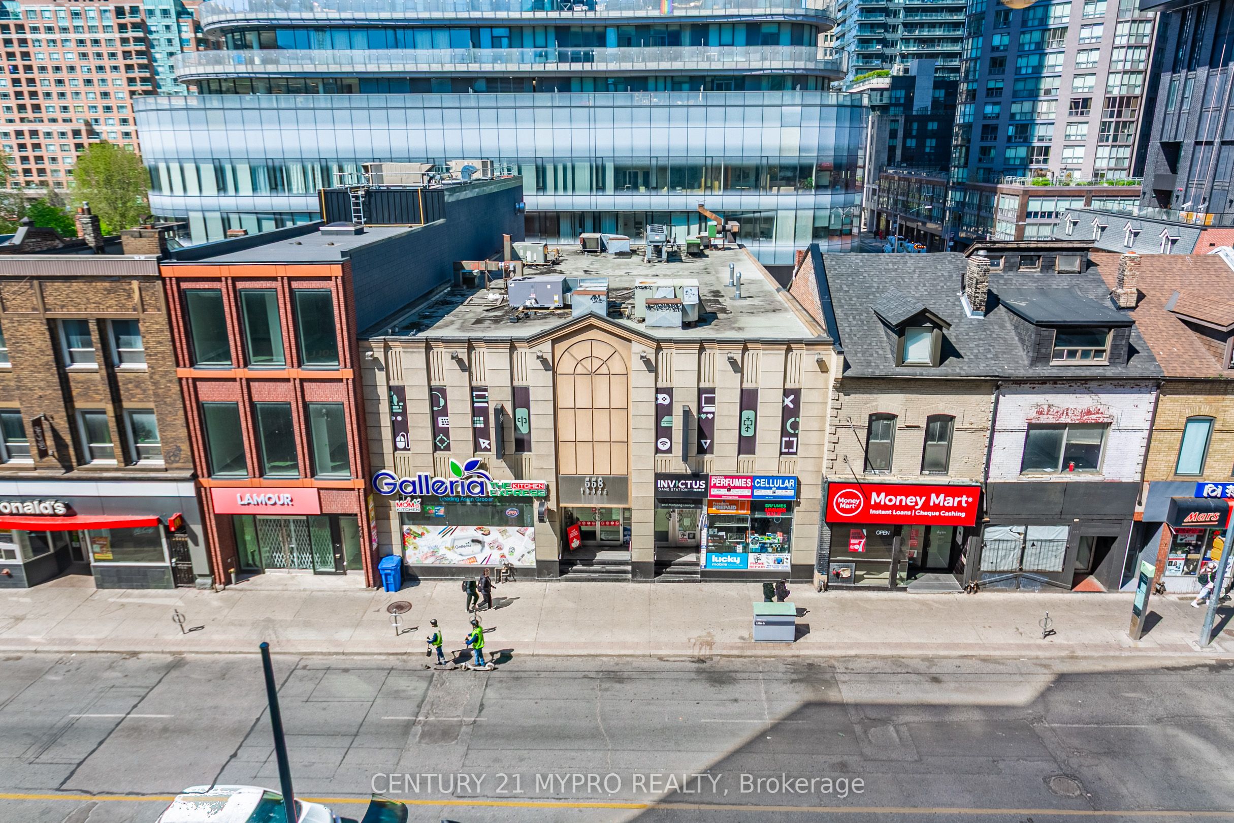 555 Yonge Street 401 Property Photo 1