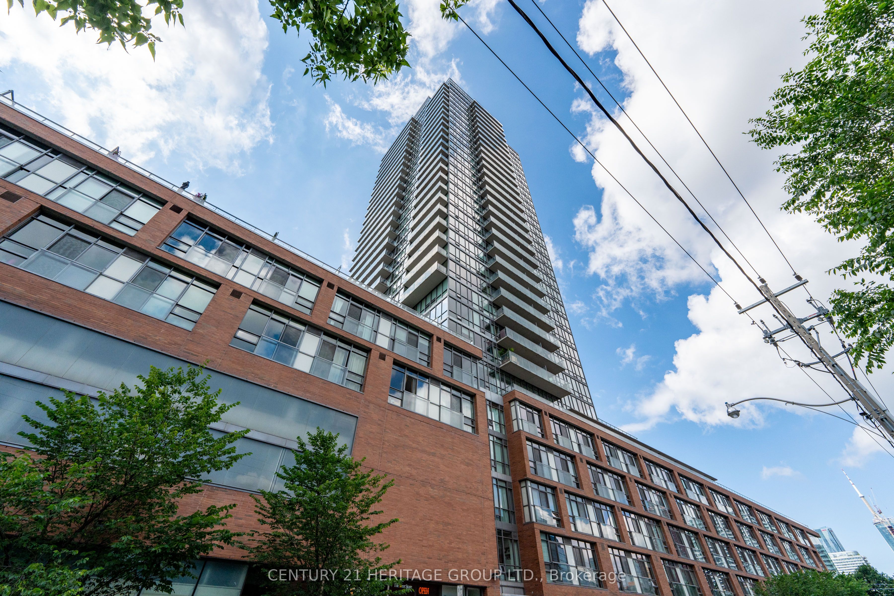 33 Mill Street 607 Property Photo 2