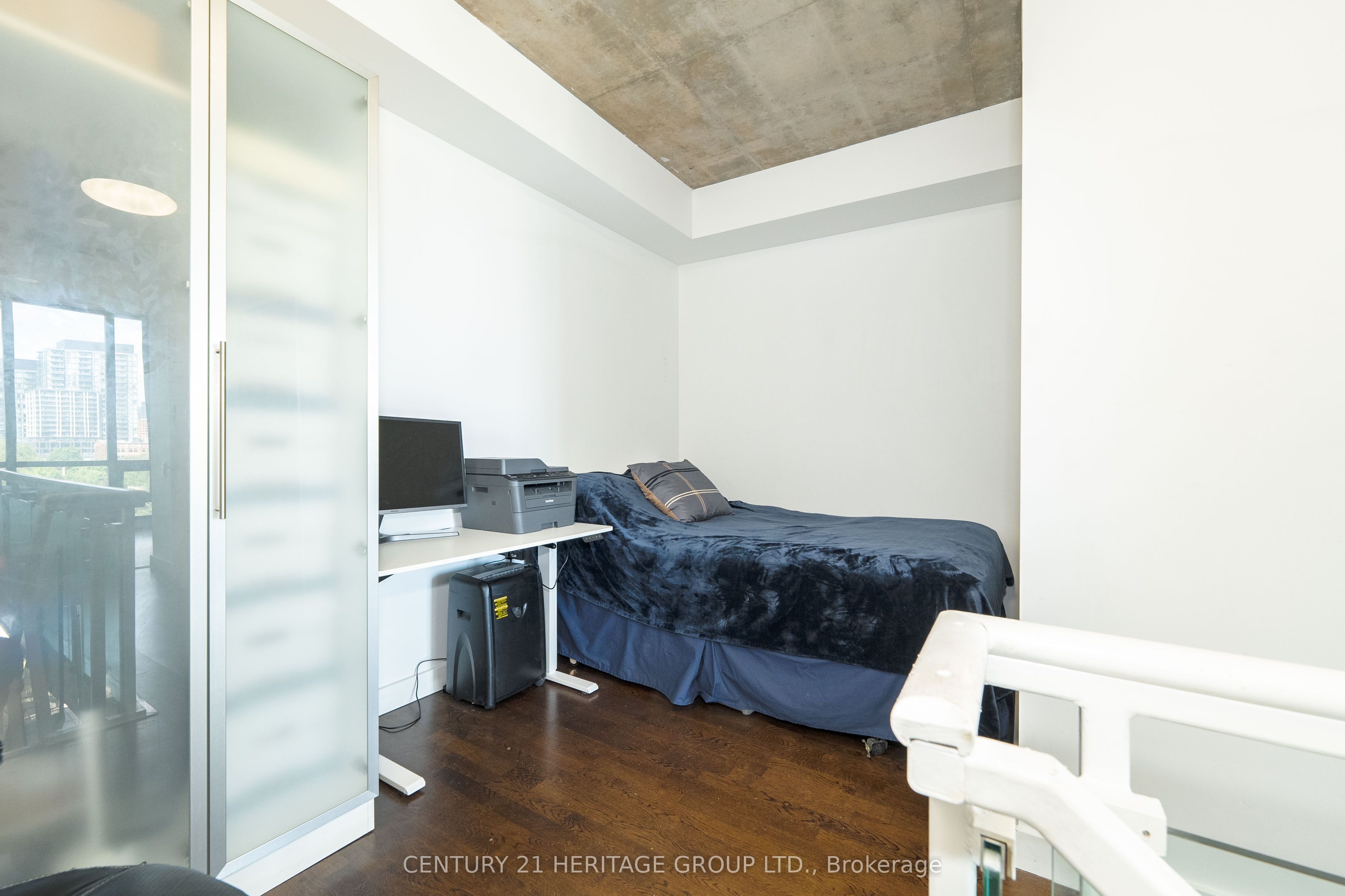 33 Mill Street 607 Property Photo 17